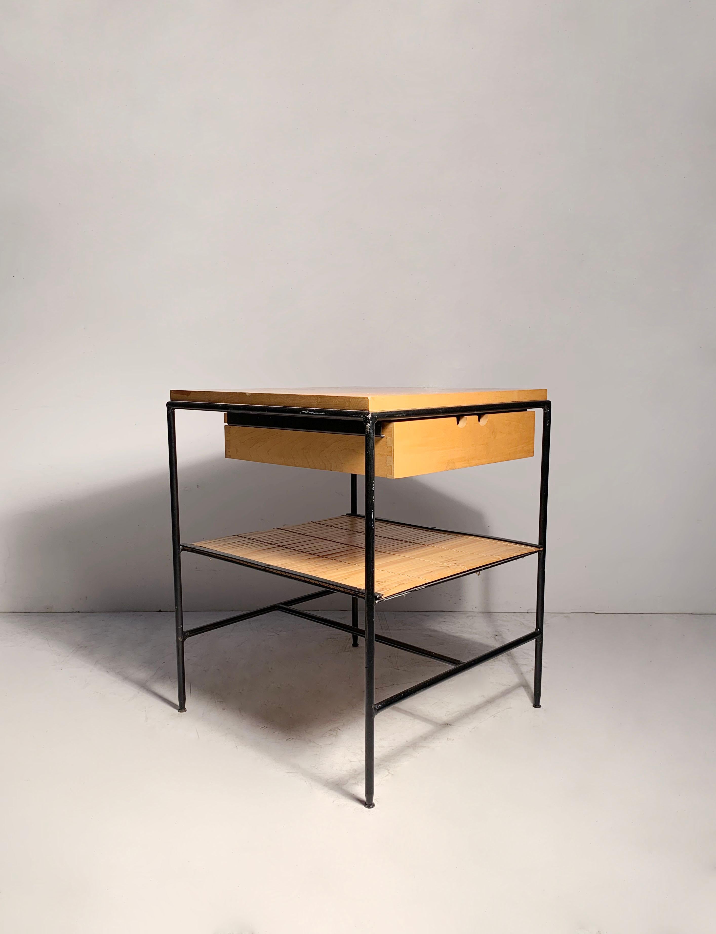 Mid-Century Modern Paul McCobb Planner Group Nightstand or Side Table For Sale