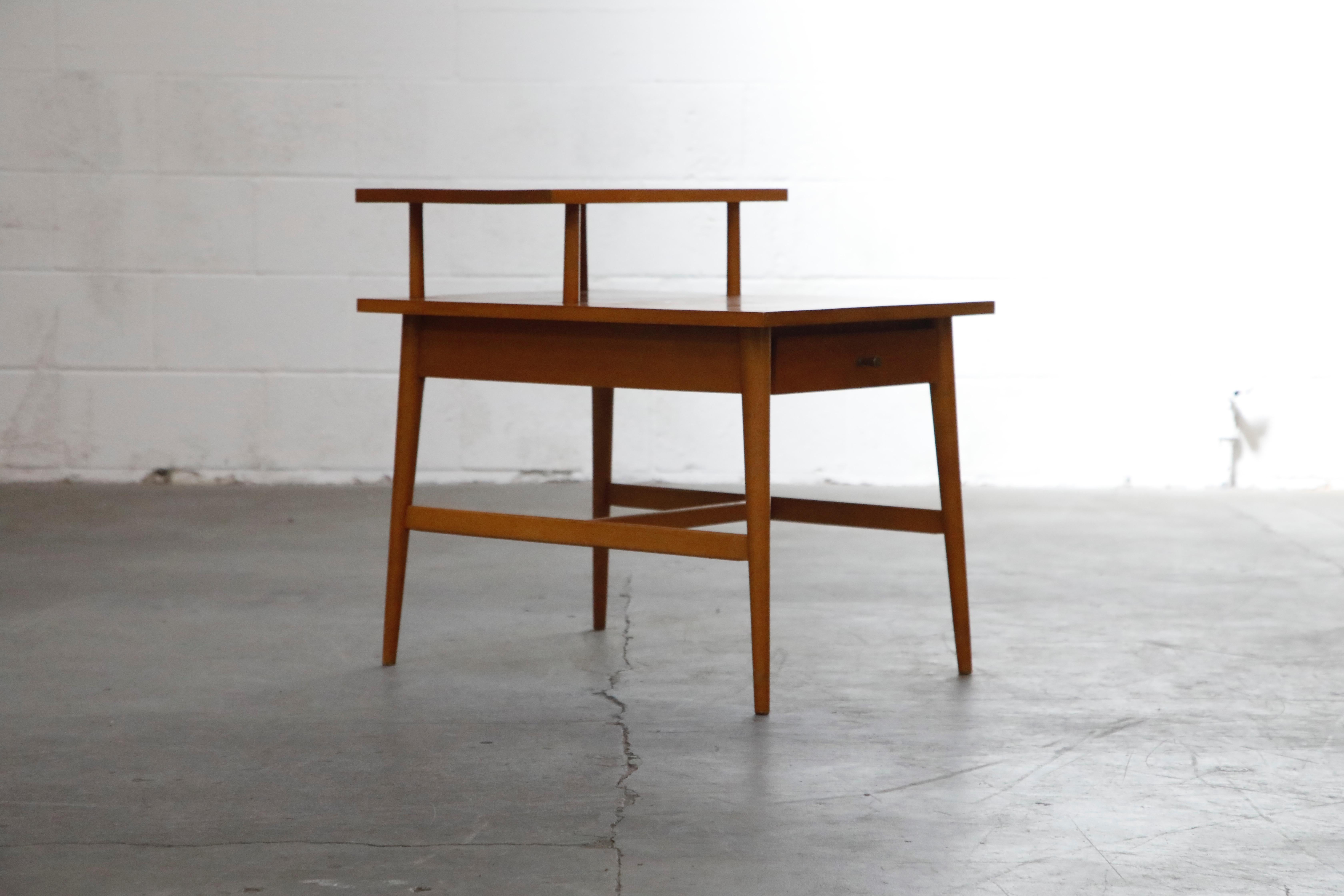 American Paul McCobb Planner Group Side Table or Nightstand for Winchedon, circa 1950