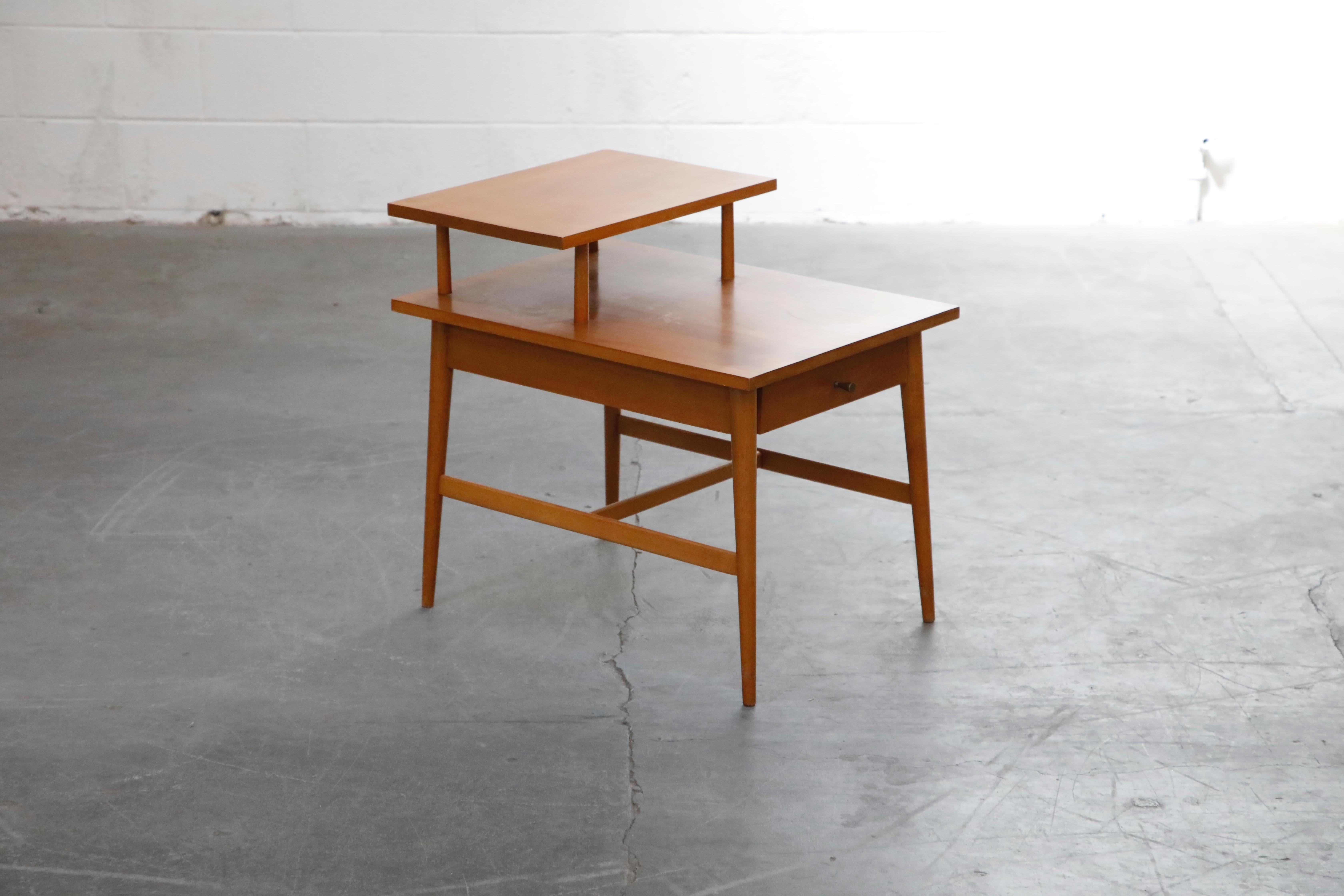 Mid-20th Century Paul McCobb Planner Group Side Table or Nightstand for Winchedon, circa 1950