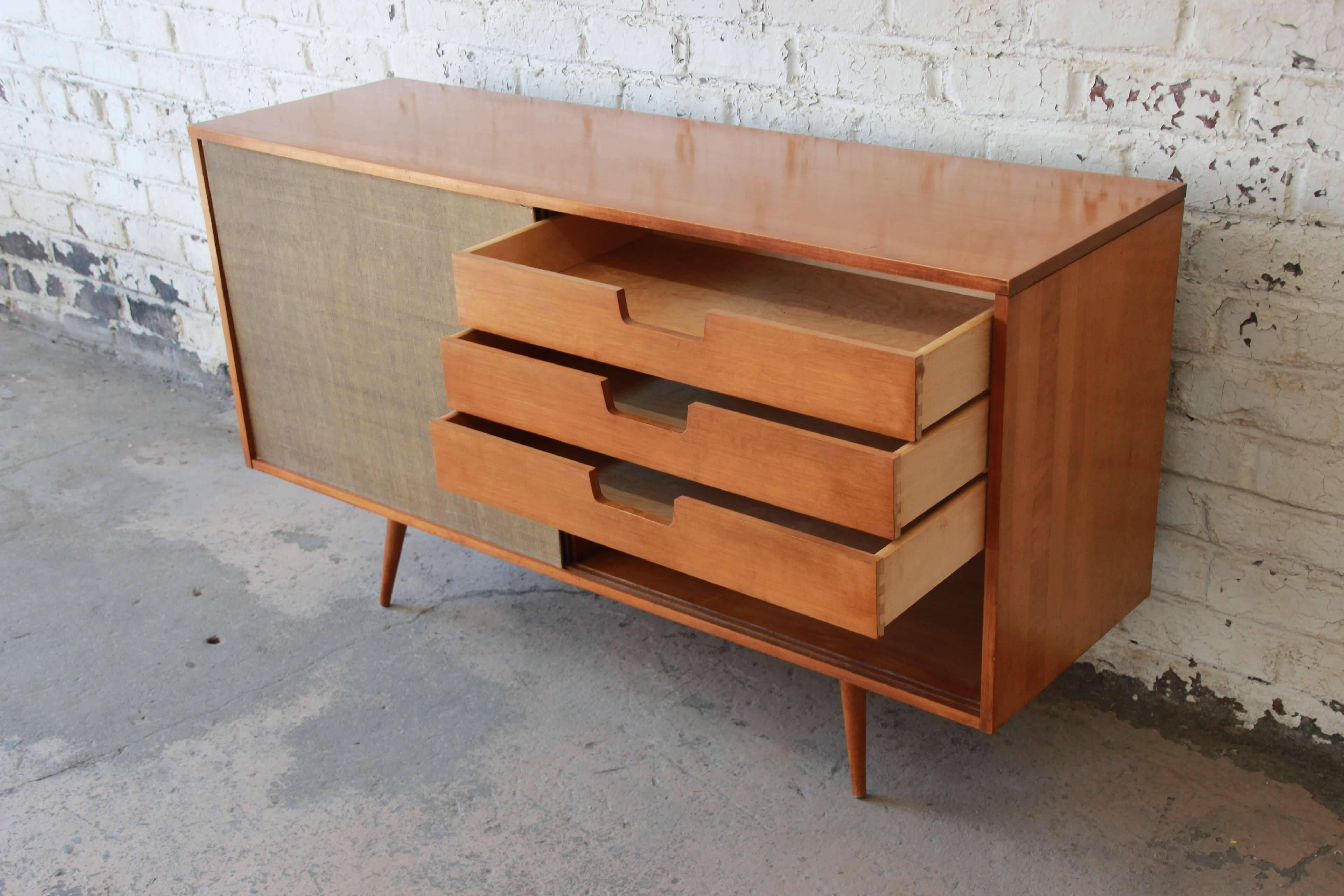 Mid-20th Century Paul McCobb Planner Group Sideboard Credenza