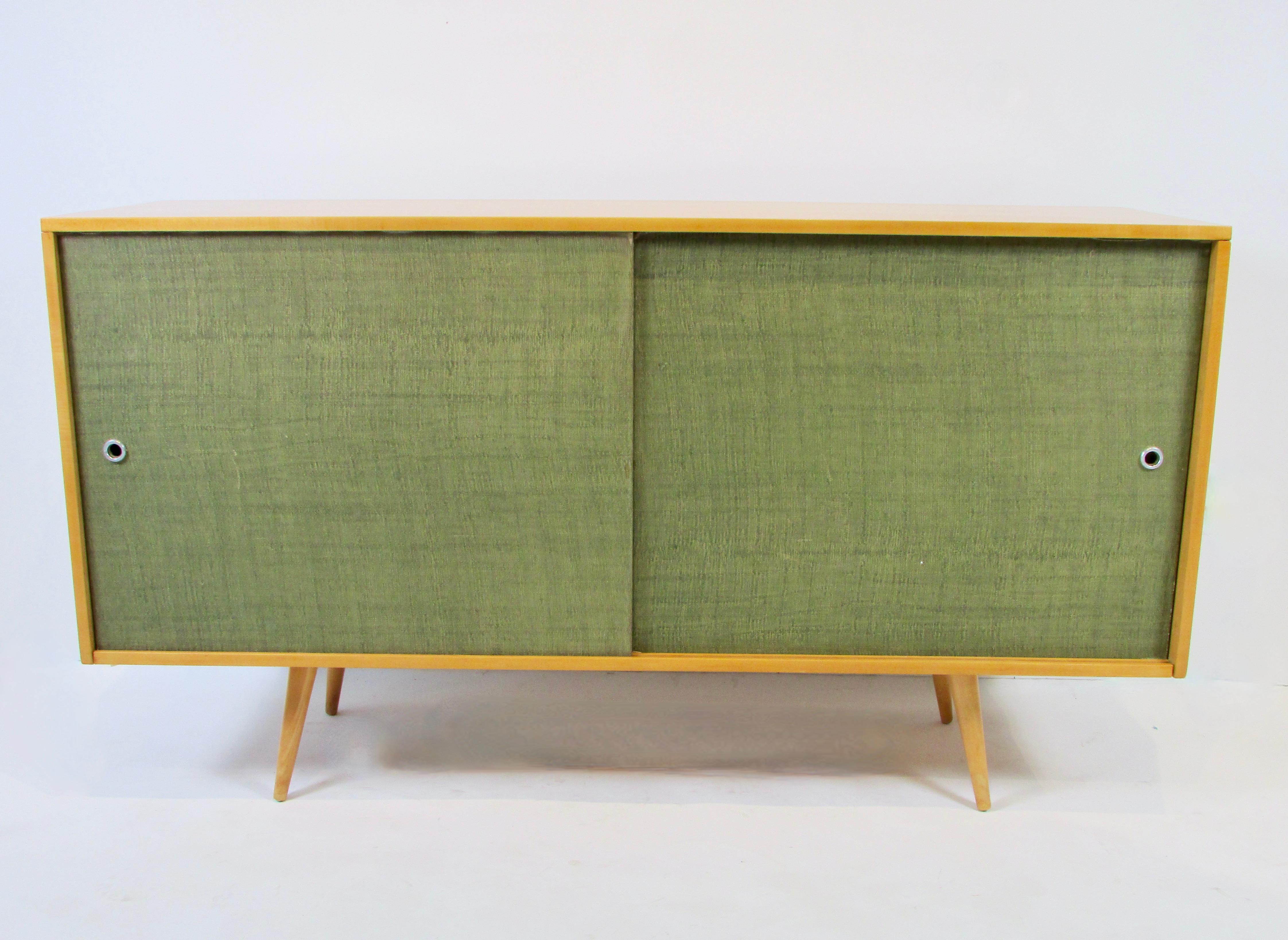 Maple Paul McCobb Planner Group Sliding Door Credenza with Early Branded Signature For Sale