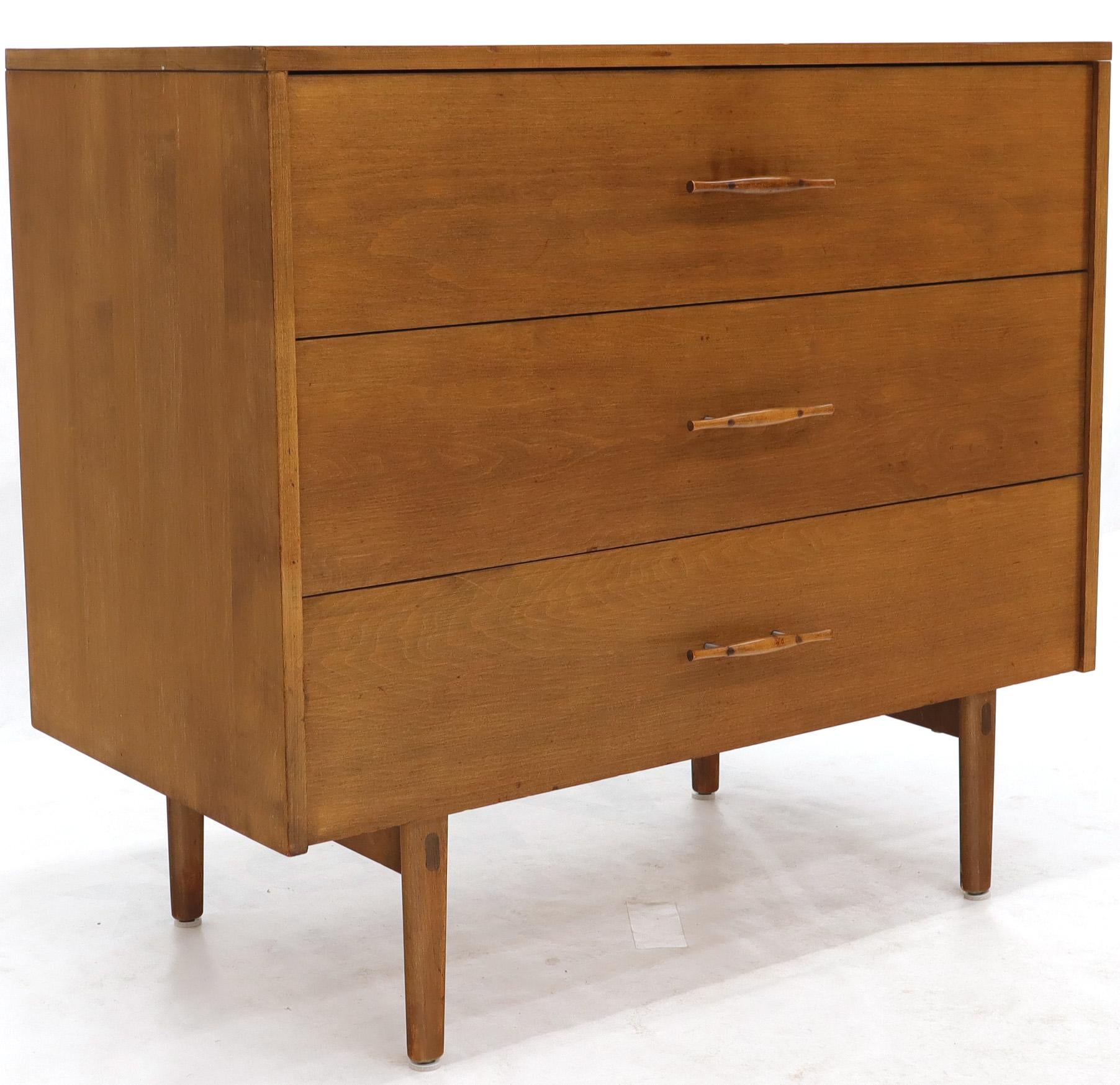 Mid-Century Modern Paul McCobb Planner Group Solid Birch 3-Drawer Bachelor Chest Dresser