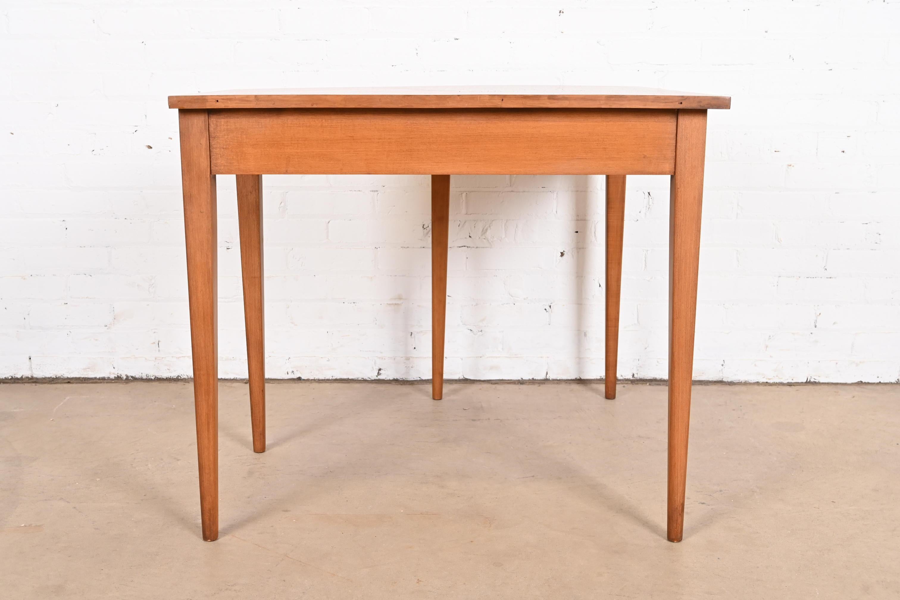 Paul McCobb Planner Group Solid Birch Corner Desk, 1950s For Sale 5