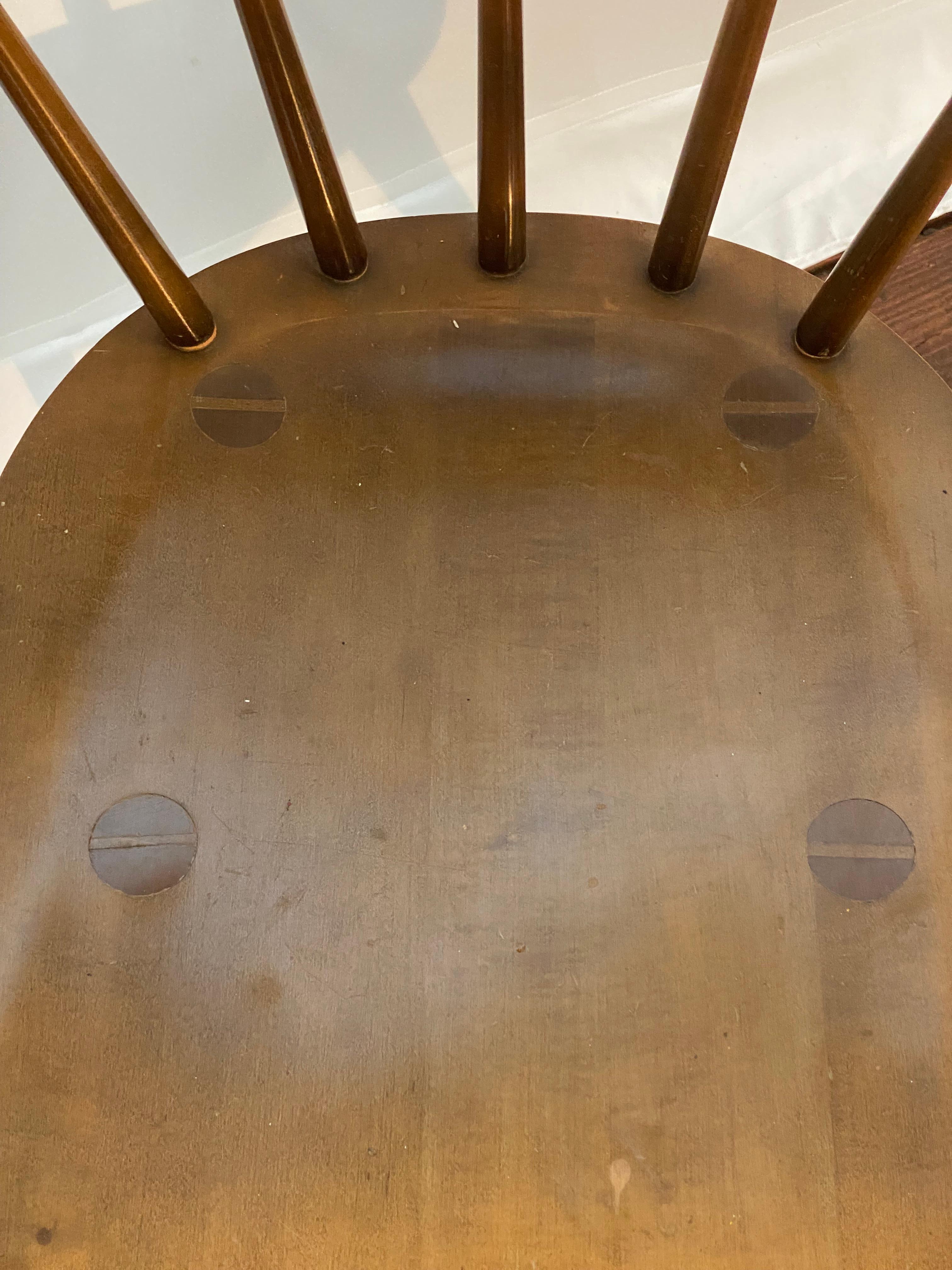 Maple Paul McCobb Planner Group Spindle Back Side Chair For Sale