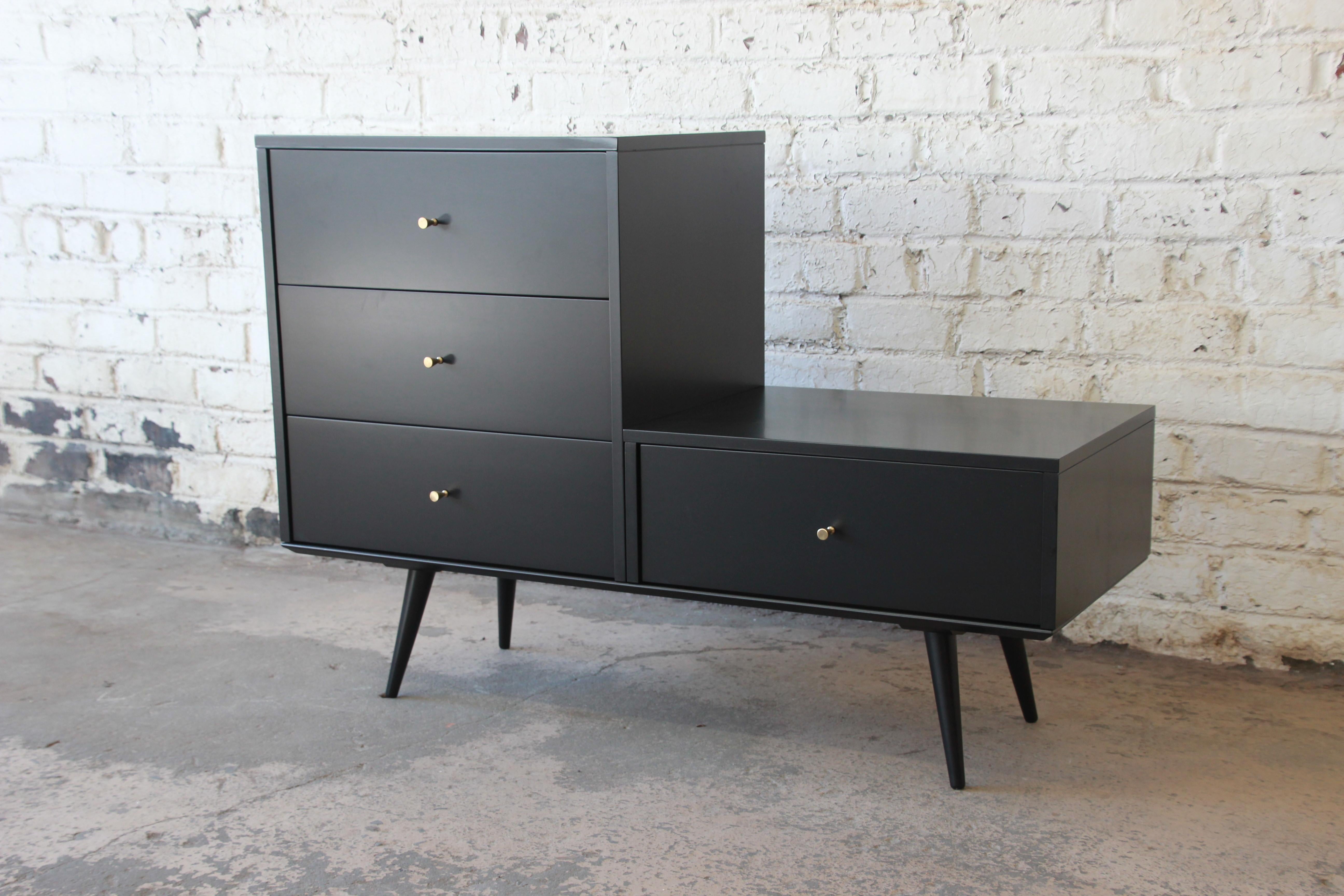 A rare and unique modular three-drawer dresser designed by Paul McCobb for his Planner Group line for Winchendon Furniture. The dresser features two separate chests, one with three drawers and another with a single drawer, both on a platform base