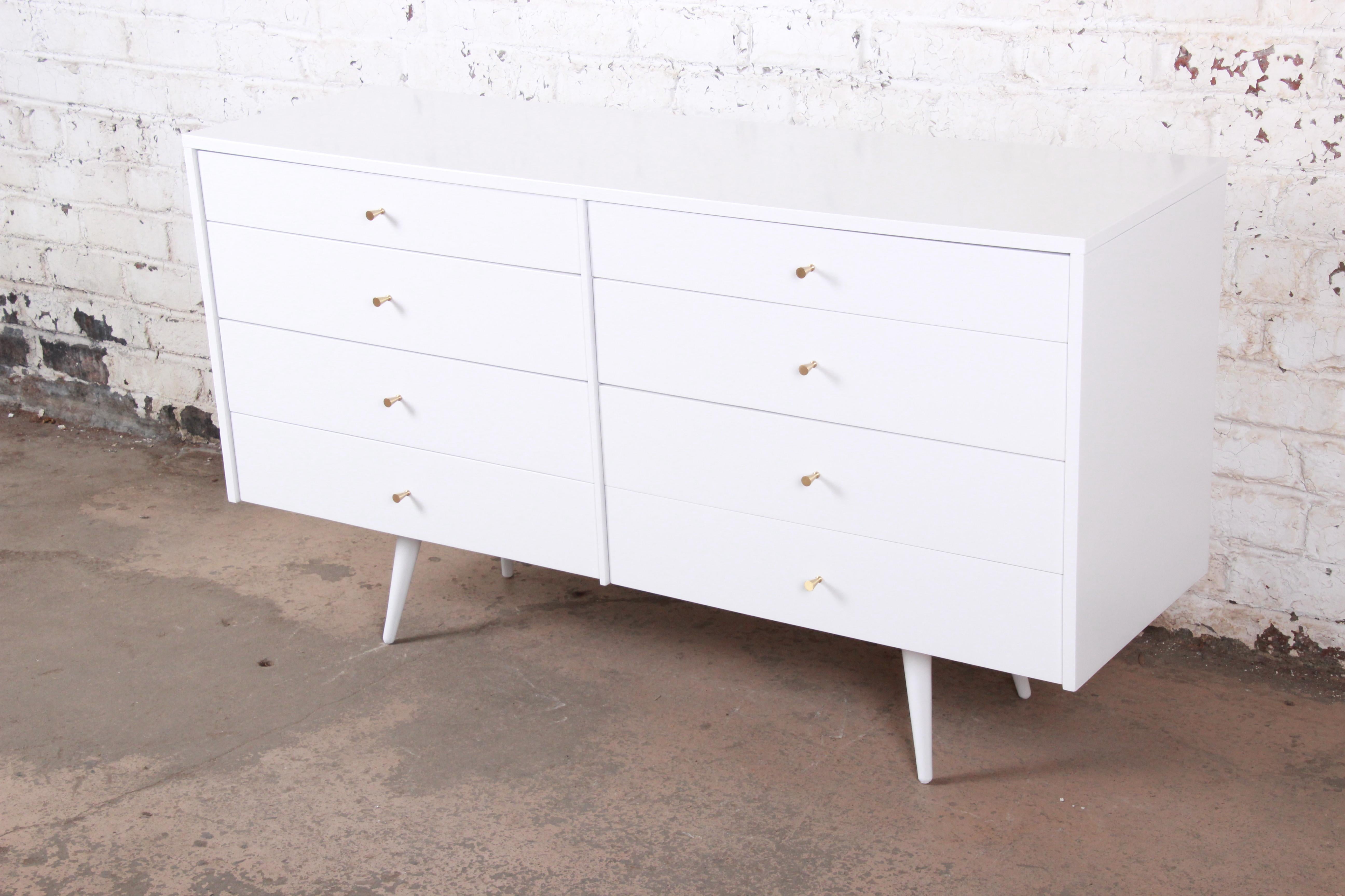 American Paul McCobb Planner Group White Lacquered Dresser or Credenza, Newly Restored