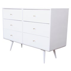 Paul McCobb Planner Group White Lacquered Dresser or Credenza, Newly Restored Paul McCobb Planner Group White Lacquered Dresser or Credenza, Newly Restored
