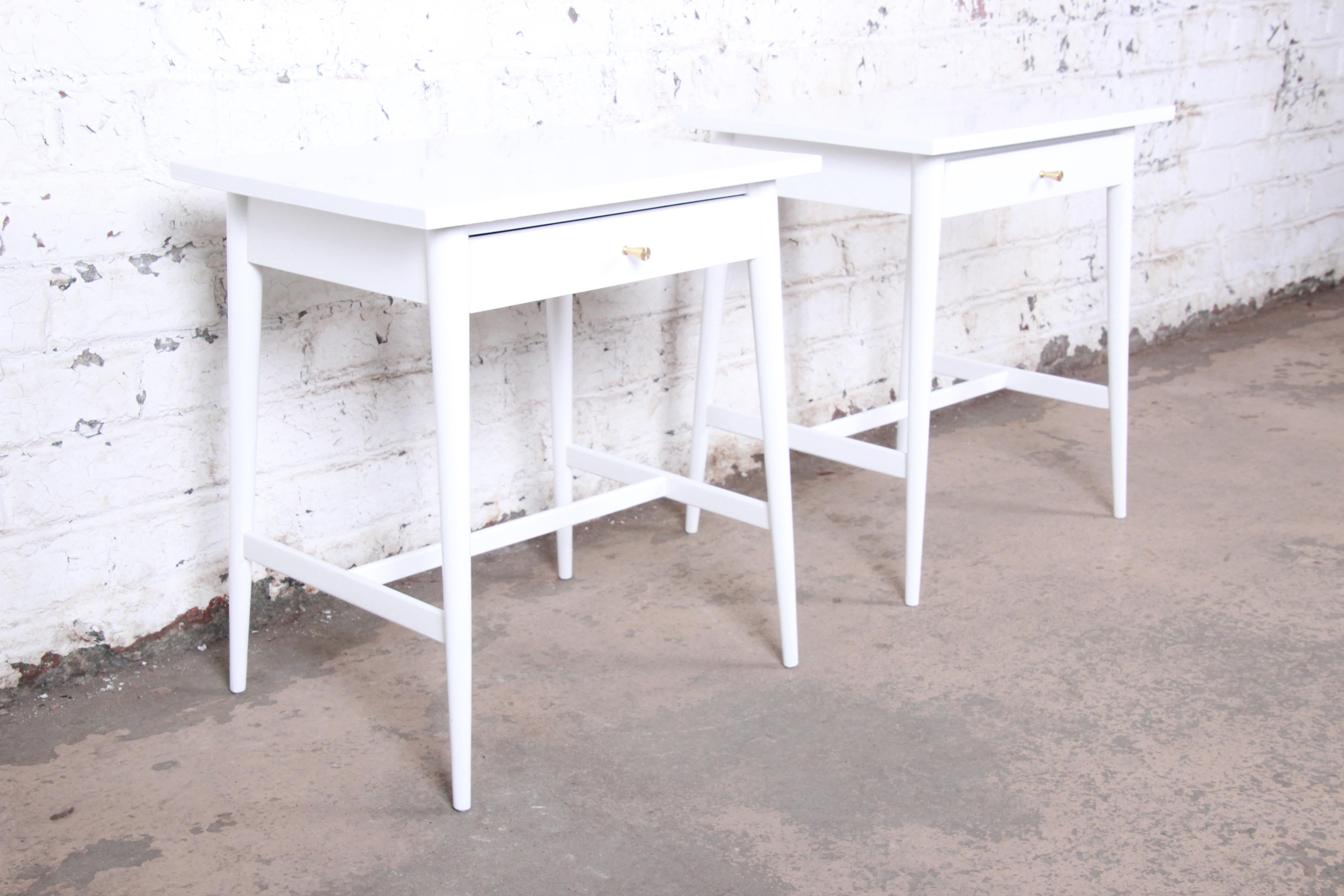 American Paul McCobb Planner Group White Lacquered Nightstands, Newly Refinished