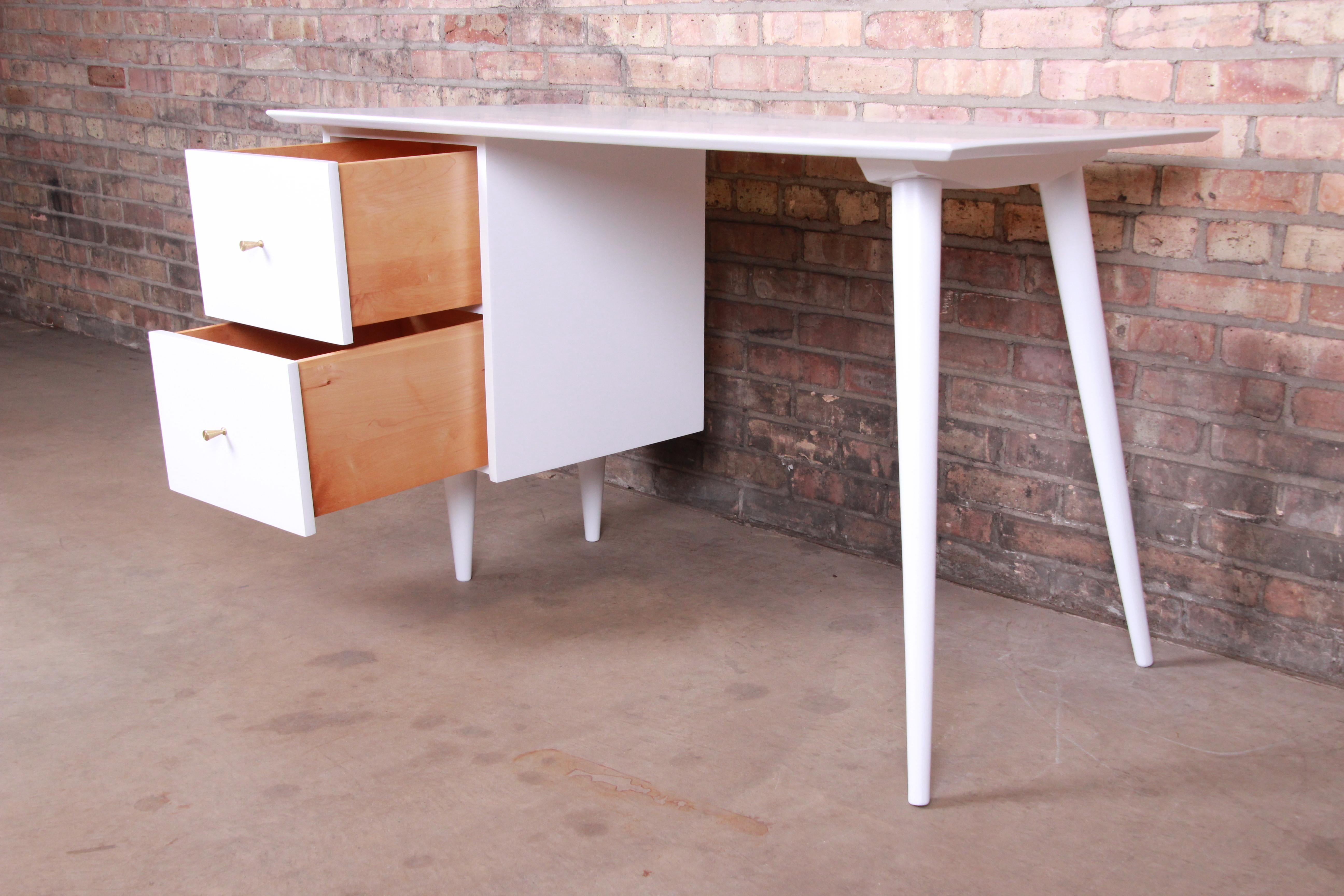 Mid-20th Century Paul McCobb Planner Group White Lacquered Writing Desk, Newly Restored