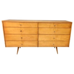 Paul McCobb Planner Group Winchendon Eight-Drawer Maple Dresser Chest of Drawers