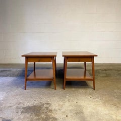 Paul McCobb Planner Group Winchendon Tobacco Pair of Side or End Tables