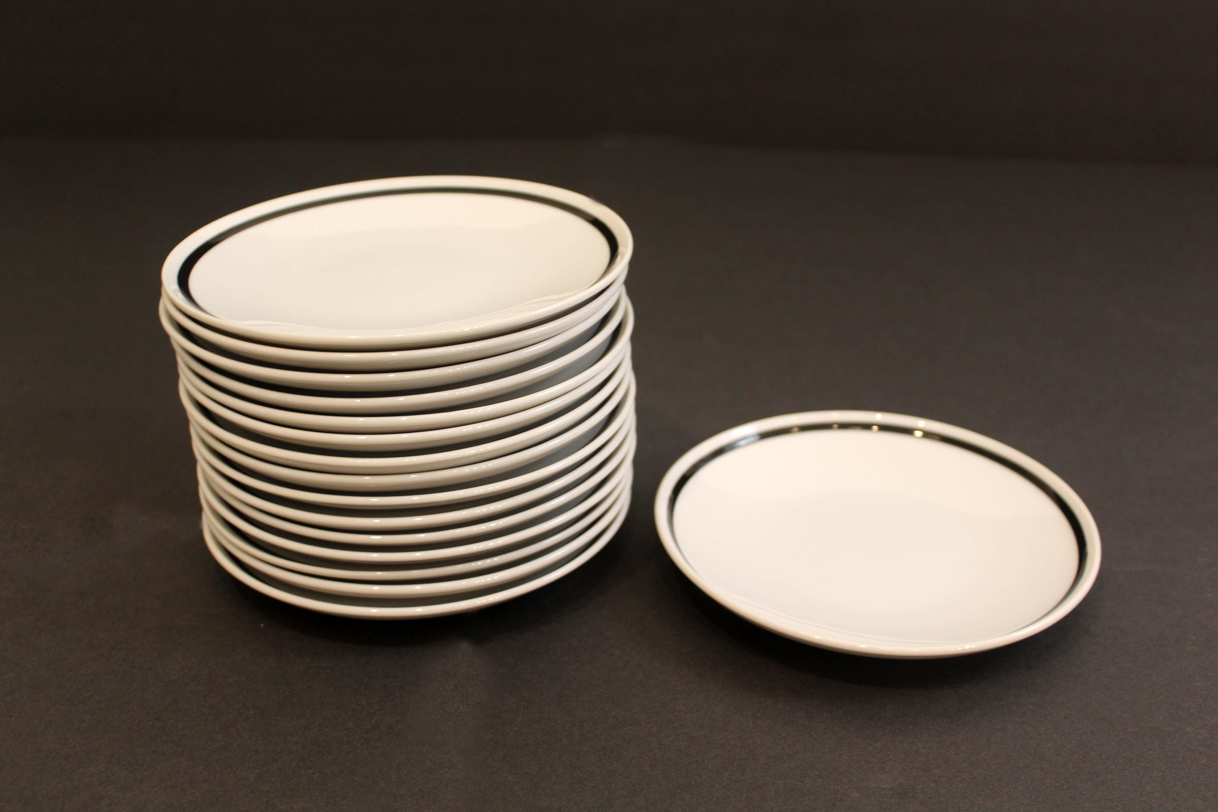 Paul McCobb Rare Mid-Century Modern Set of Fine China Contempri Japan, 1960s In Good Condition In Keego Harbor, MI