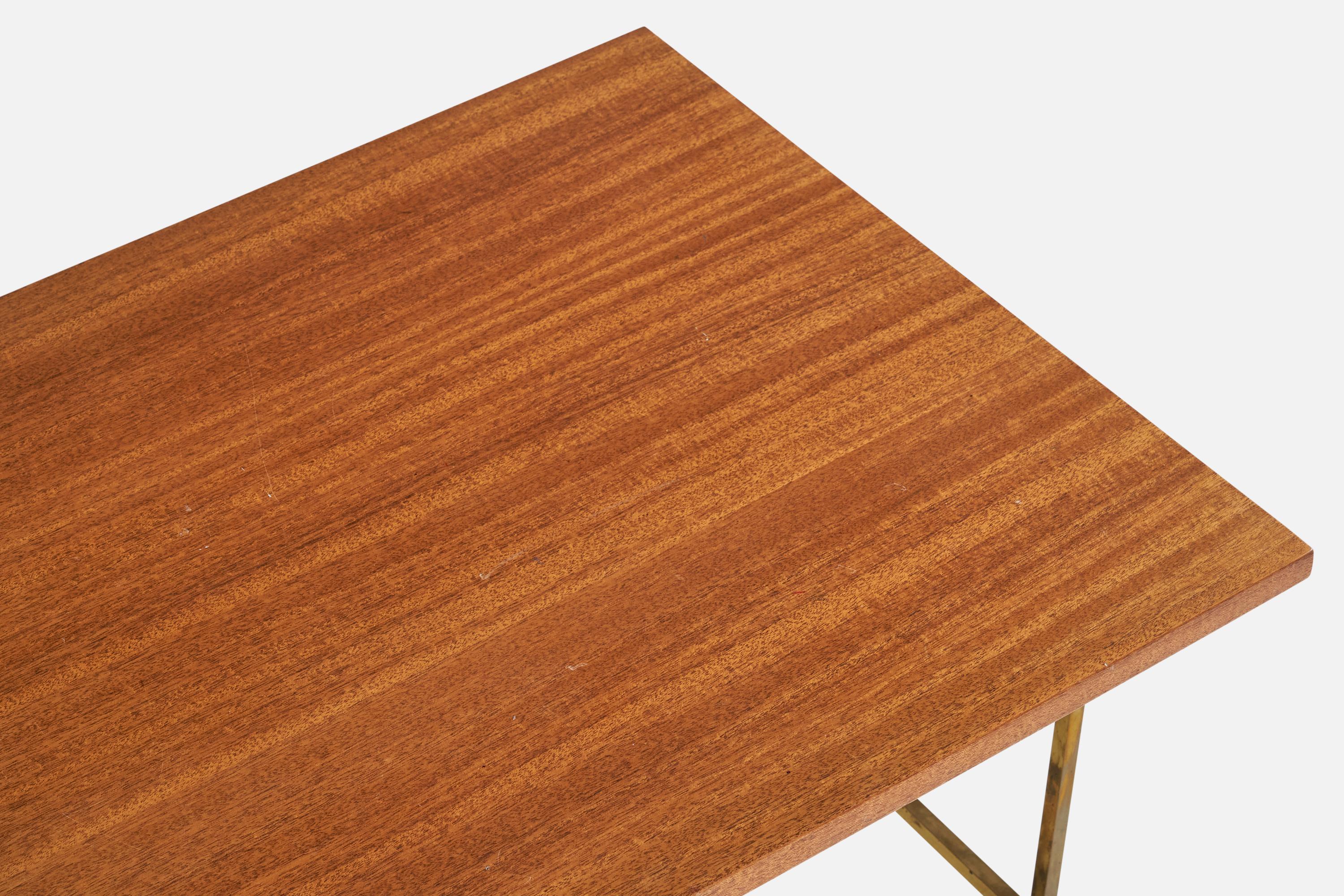 Paul McCobb, table d'appoint, laiton, acajou, États-Unis, années 1950 Bon état - En vente à High Point, NC