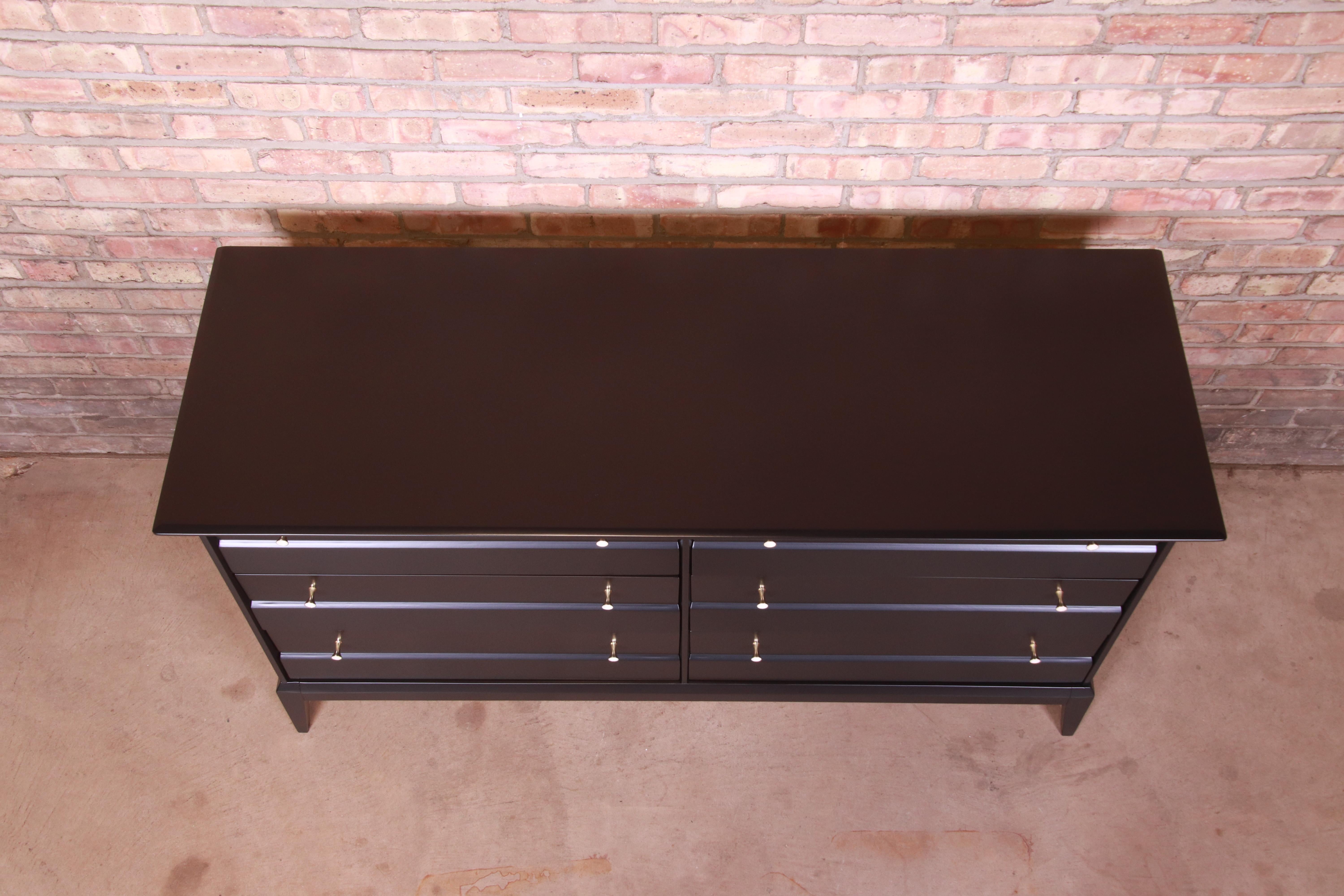 Paul McCobb Style Black Lacquered Dresser by Heywood Wakefield, Newly Refinished 6