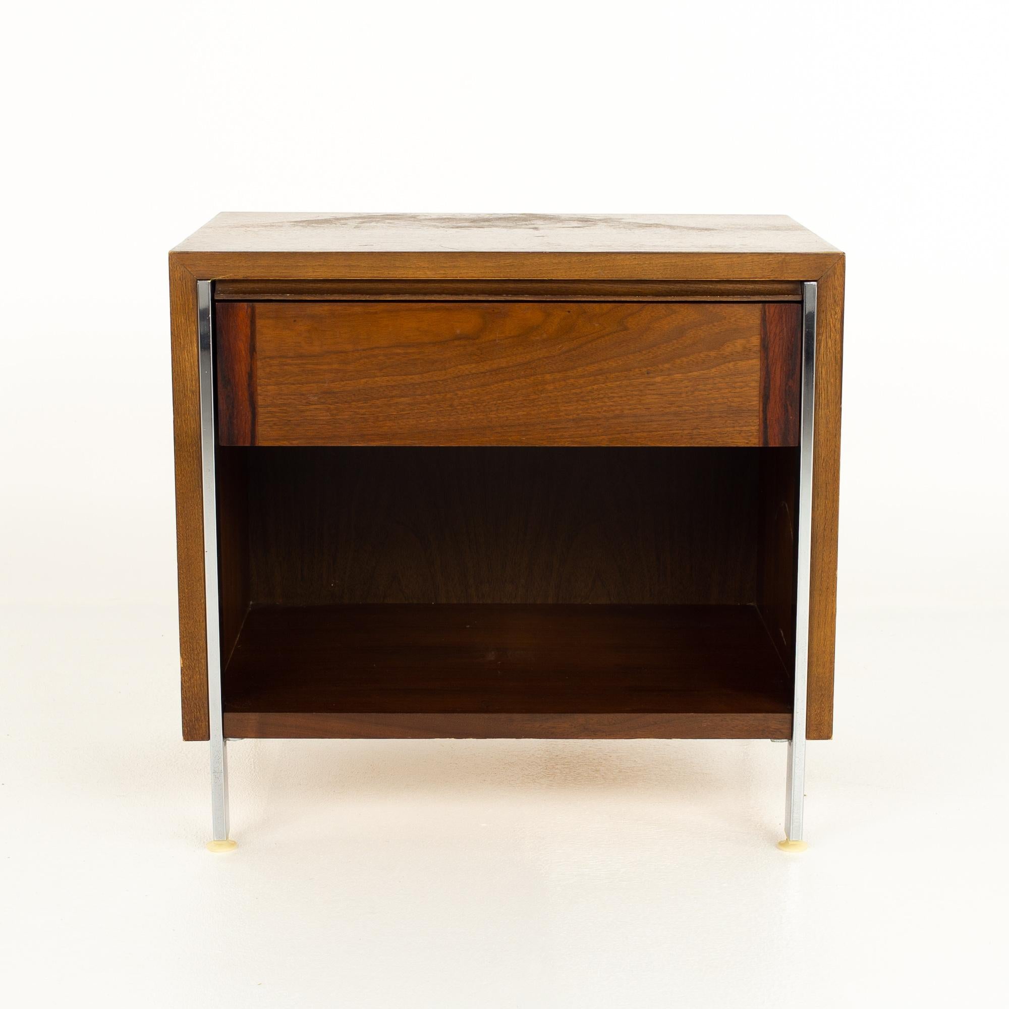 Paul McCobb Style Lane Mid Century Chrome and Walnut Nightstand

This nightstand measures: 24 wide x 17 deep x 22.5 inches high

All pieces of furniture can be had in what we call restored vintage condition. That means the piece is restored upon