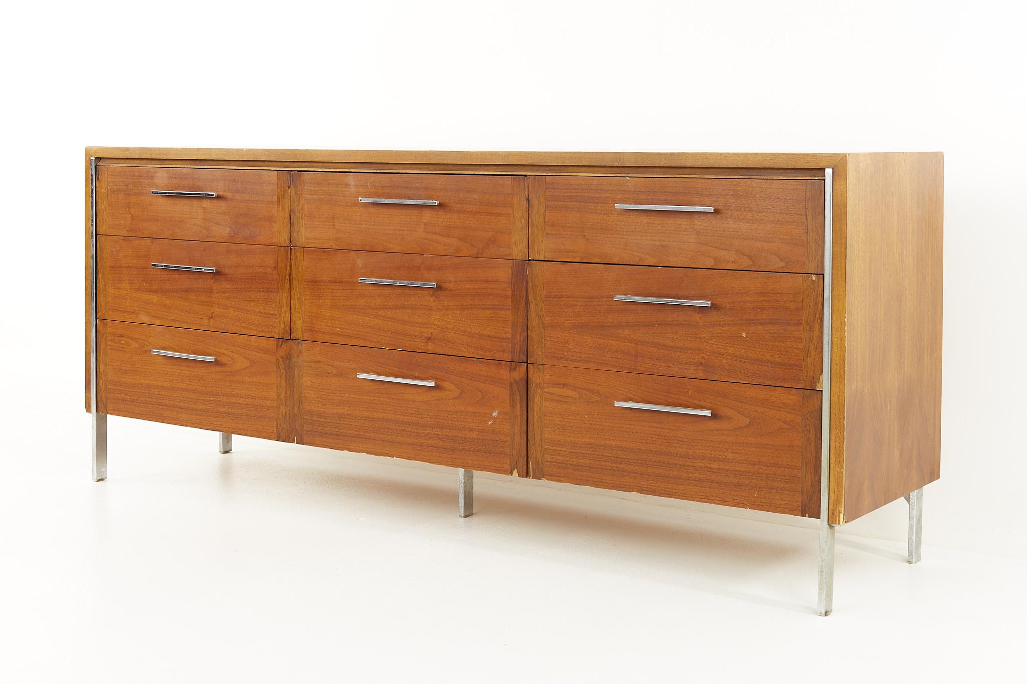 Mid-Century Modern Paul McCobb Style Lane Mid Century Walnut and Chrome 9 Drawer Lowboy Dresser