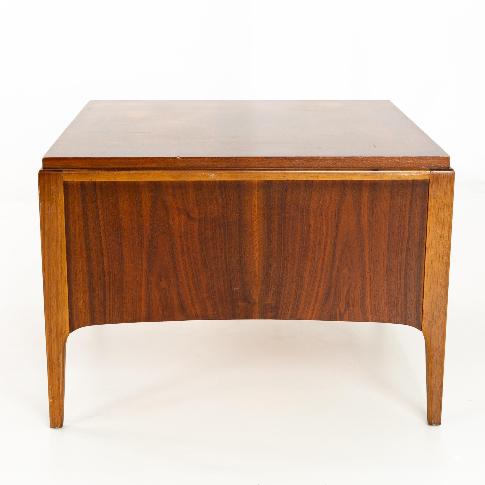 Mid-Century Modern Paul McCobb Style Lane Rhythm Mid Century Walnut Nightstand Side End Table For Sale