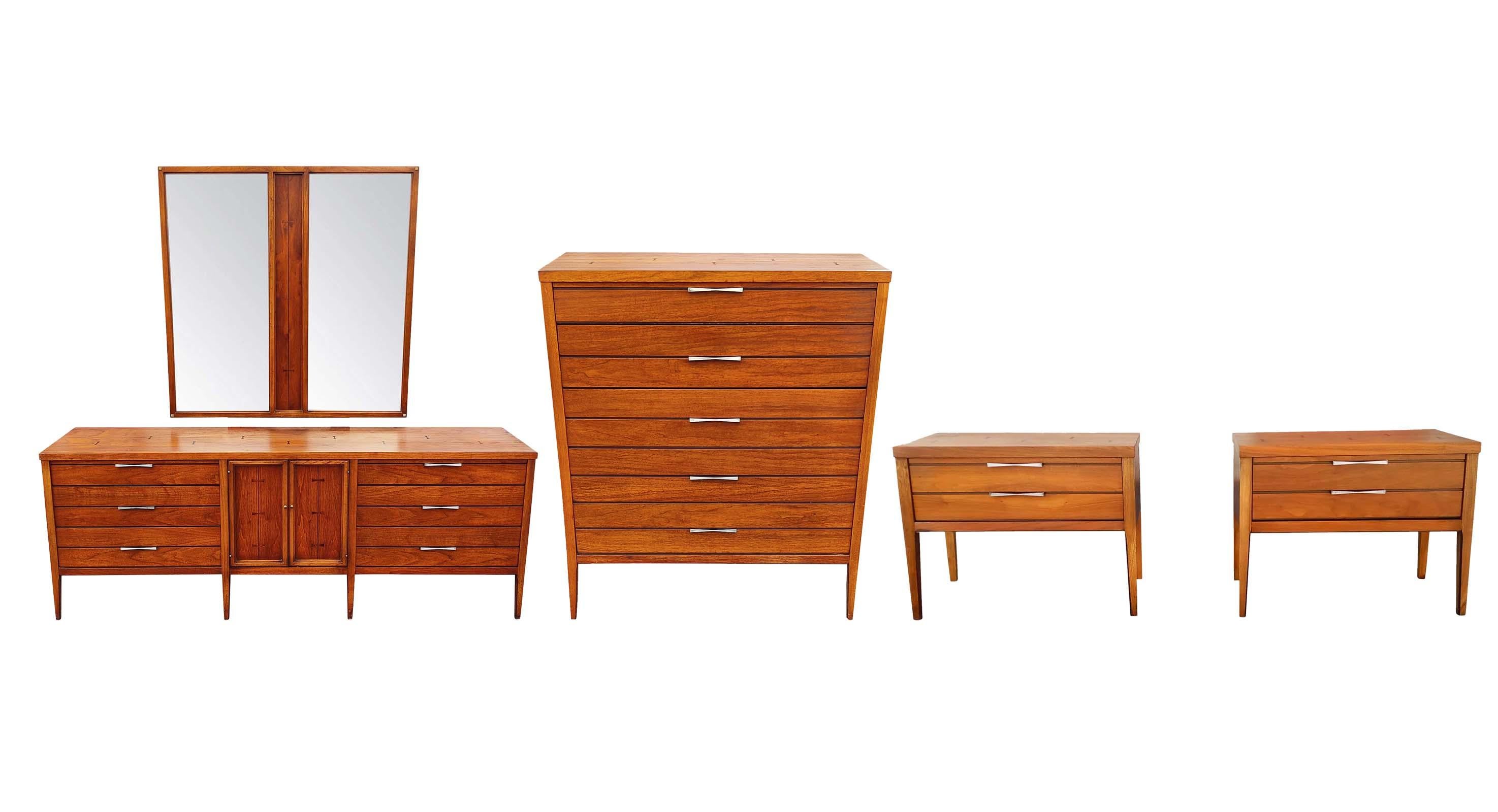 Paul McCobb Style Lane Tuxedo Dresser Cabinet Credenza Walnut & Rosewood MCM Era For Sale 2