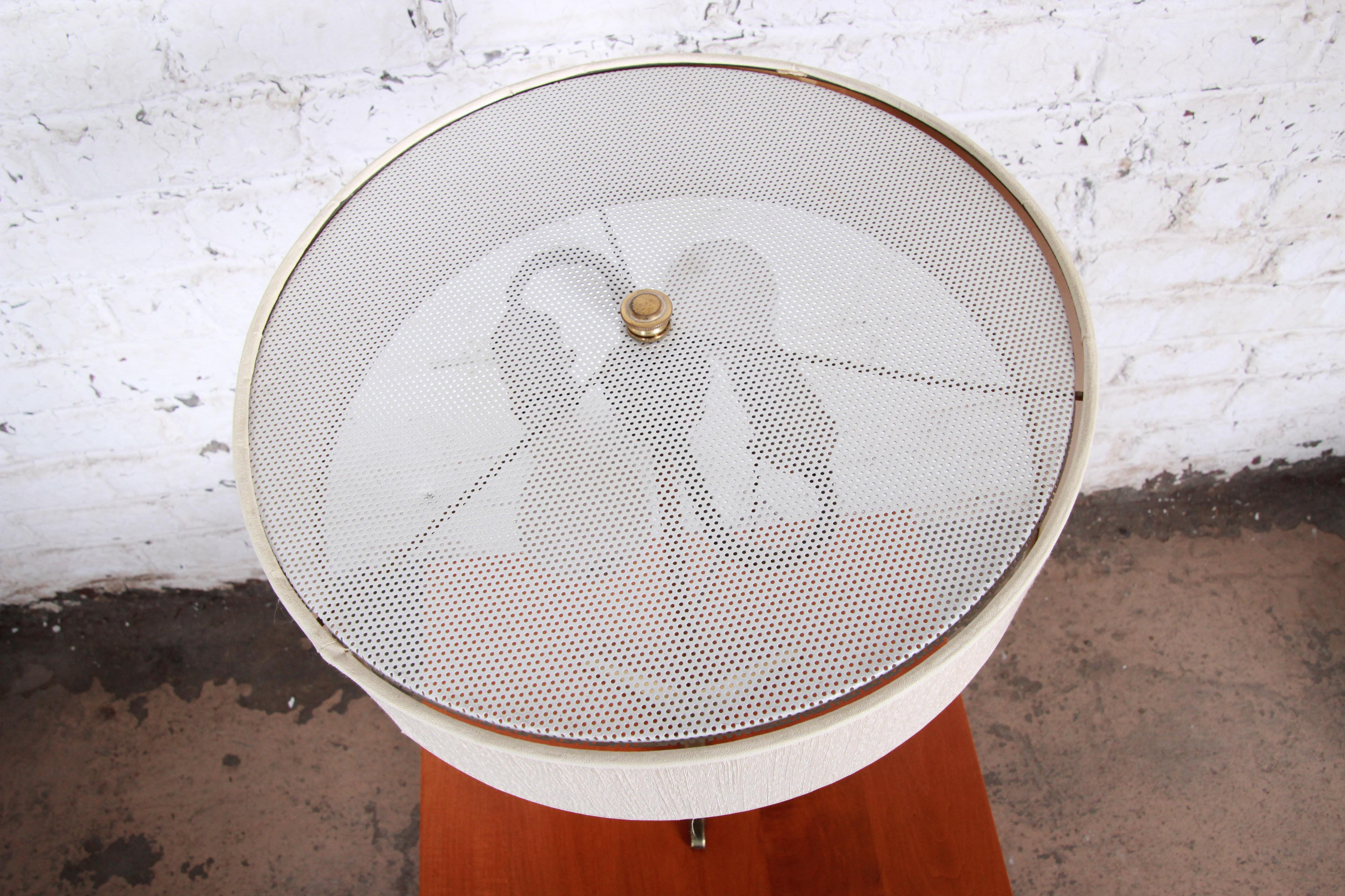 American Paul McCobb Style Mid-Century Modern Brass Table Lamp by Stiffel