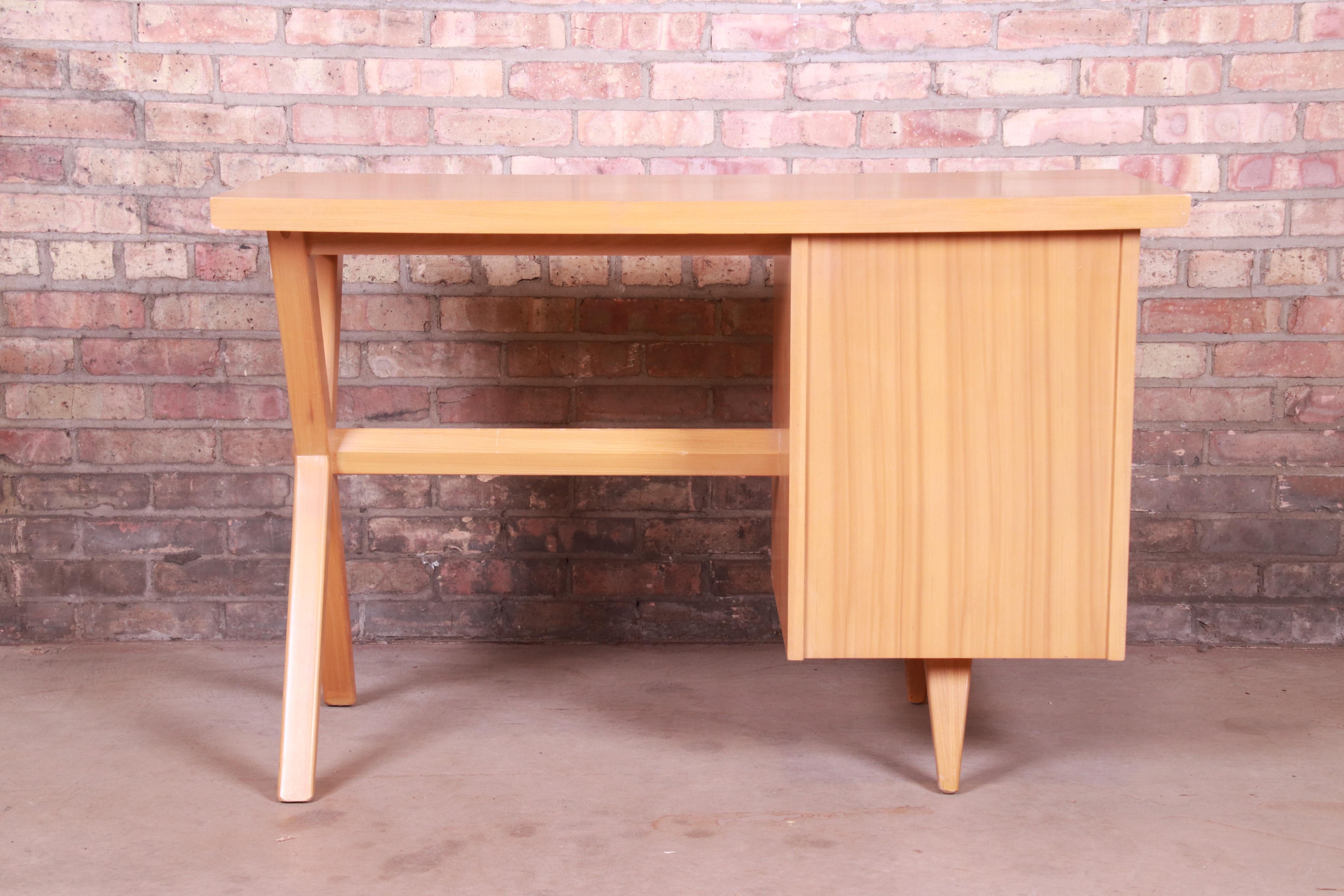 Paul McCobb Style Mid-Century Modern Maple Desk and Chair, 1950s 9