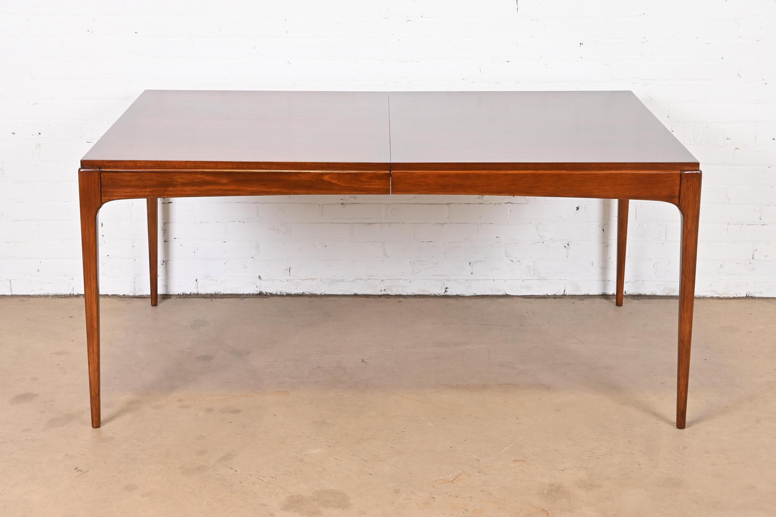 Paul McCobb Style Mid-Century Modern Walnut Dining Table by Lane, Refinished 3