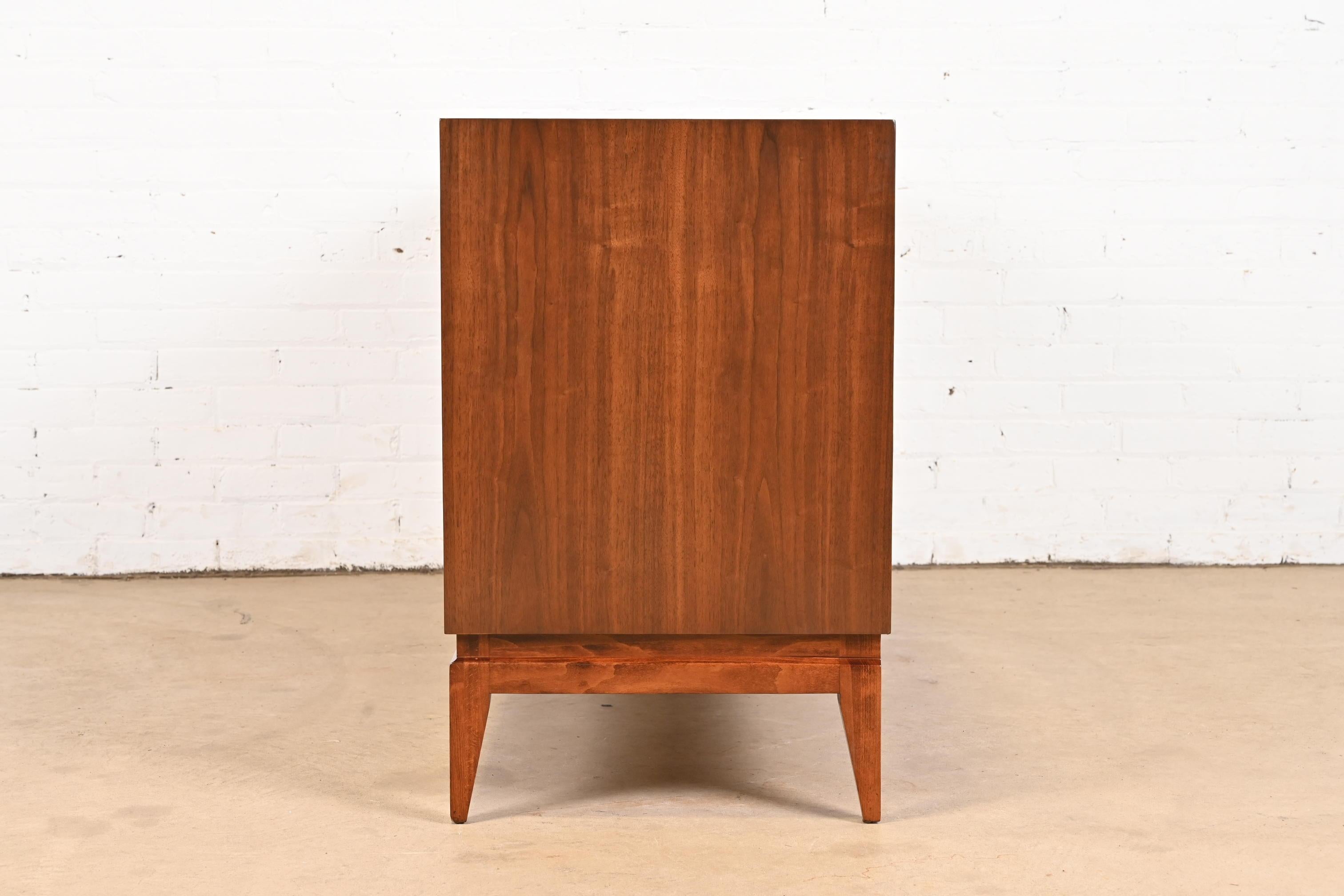 Paul McCobb Style Mid-Century Modern Walnut Triple Dresser, Newly Refinished 7