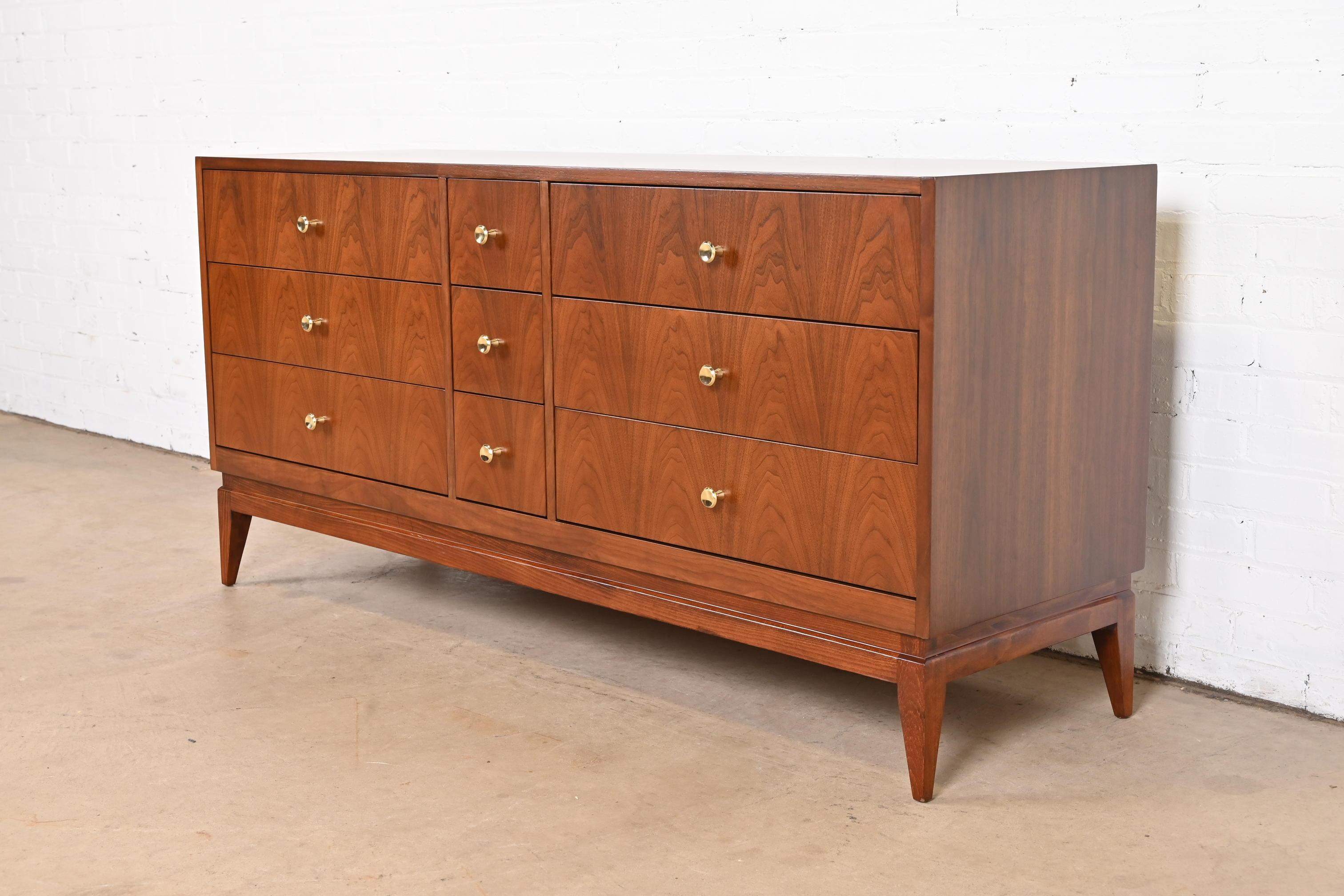 American Paul McCobb Style Mid-Century Modern Walnut Triple Dresser, Newly Refinished
