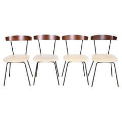 Chaises de salle à manger de style Paul McCobb en noyer et fer par Clifford Pascoe, restaurées