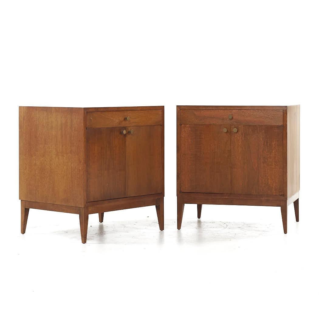Paul McCobb Style West Michigan Mid Century Walnut and Brass Nightstands - Pair

Each nightstand measures: 22 wide x 18 deep x 24.75 inches high

All pieces of furniture can be had in what we call restored vintage condition. That means the piece is