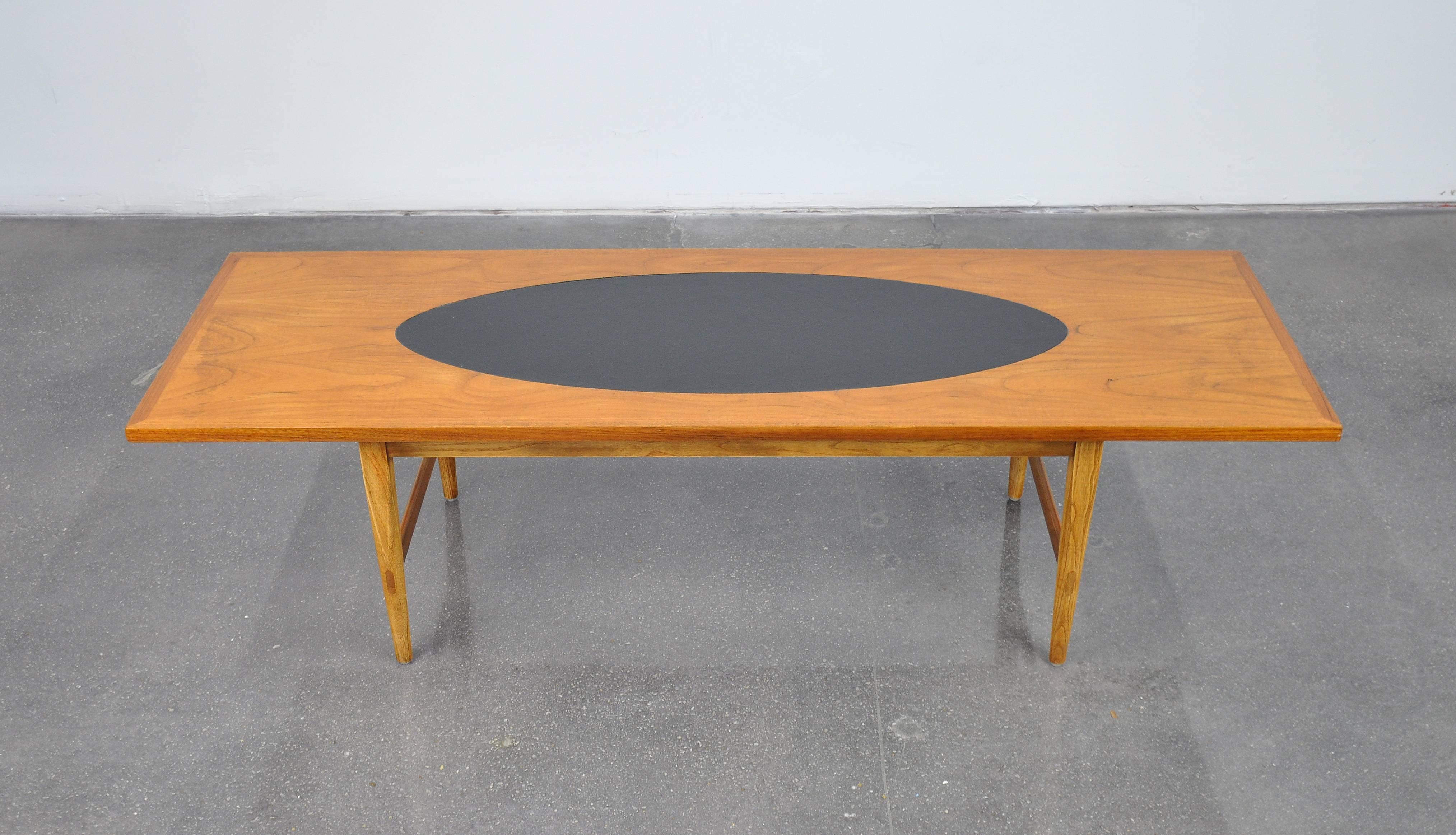Paul McCobb Teak and Black Leather Coffee Table In Excellent Condition In Miami, FL