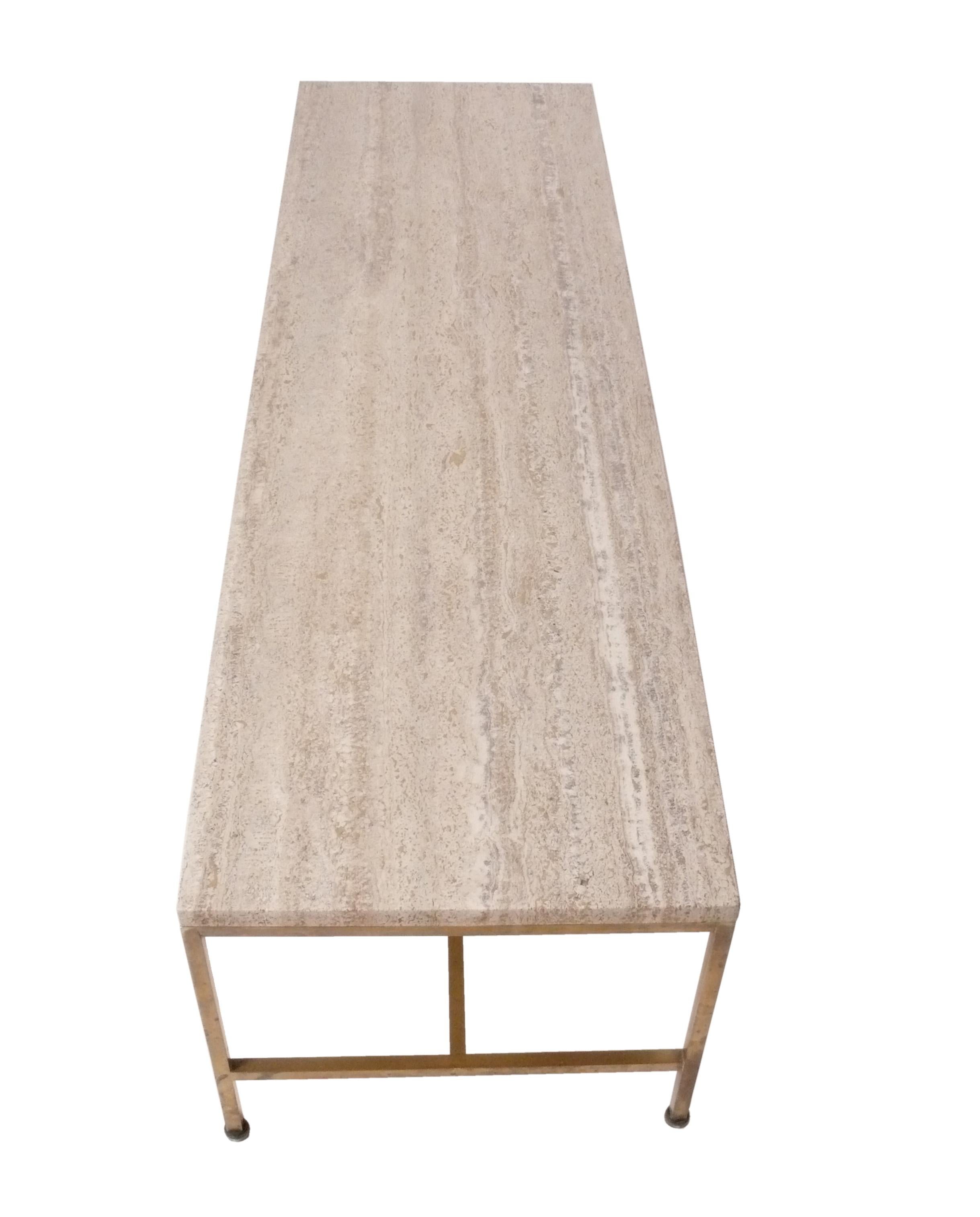 Mid-Century Modern Table basse en travertin et laiton Paul McCobb Modernité du milieu du siècle dernier circa 1950 en vente