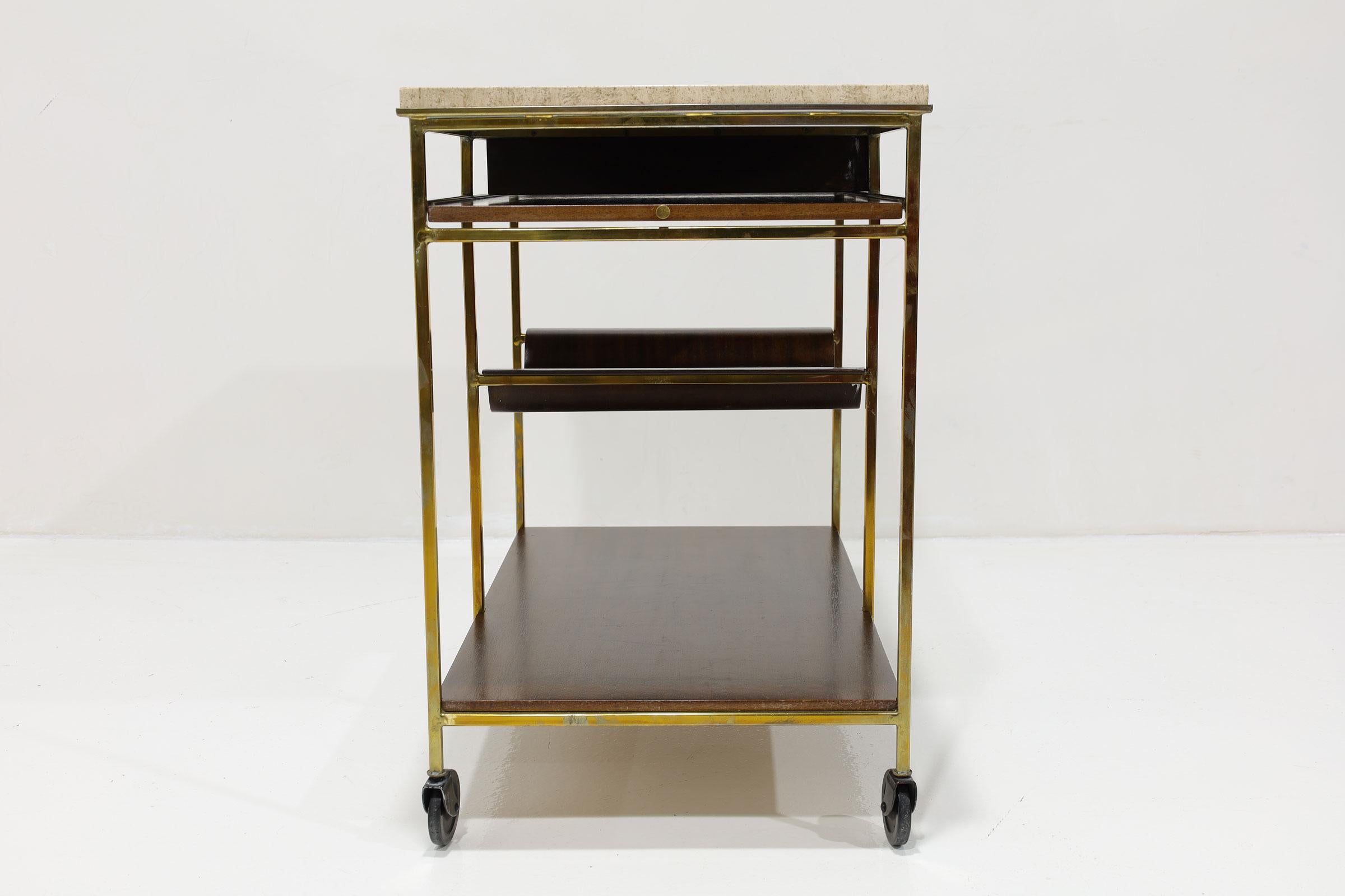 Mid-Century Modern Paul McCobb Chariot de bar en travertin, acajou et laiton en vente
