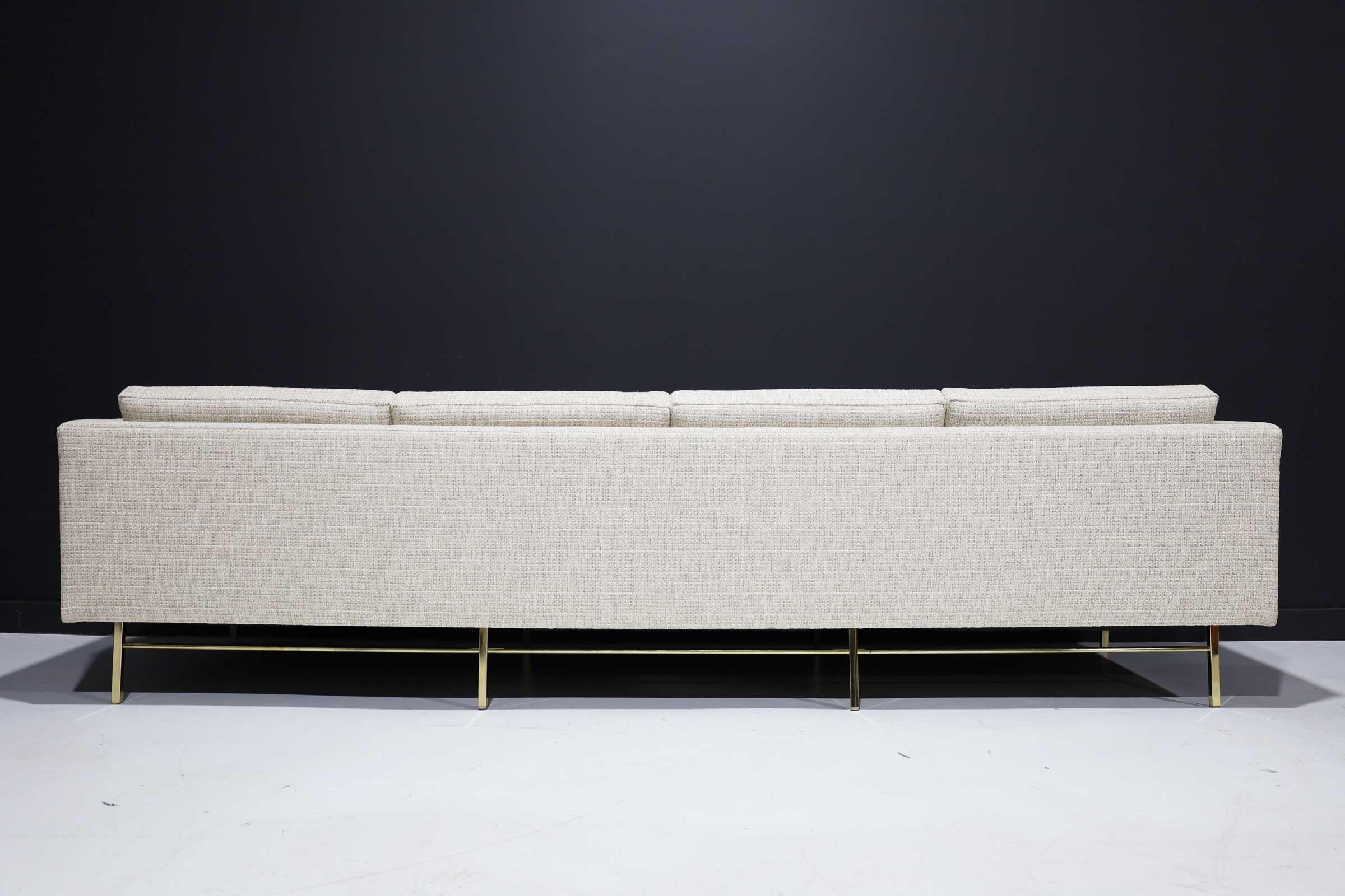 Paul McCobb Tuxedo Sofa in Off-White Chenille Fabric For Sale 1