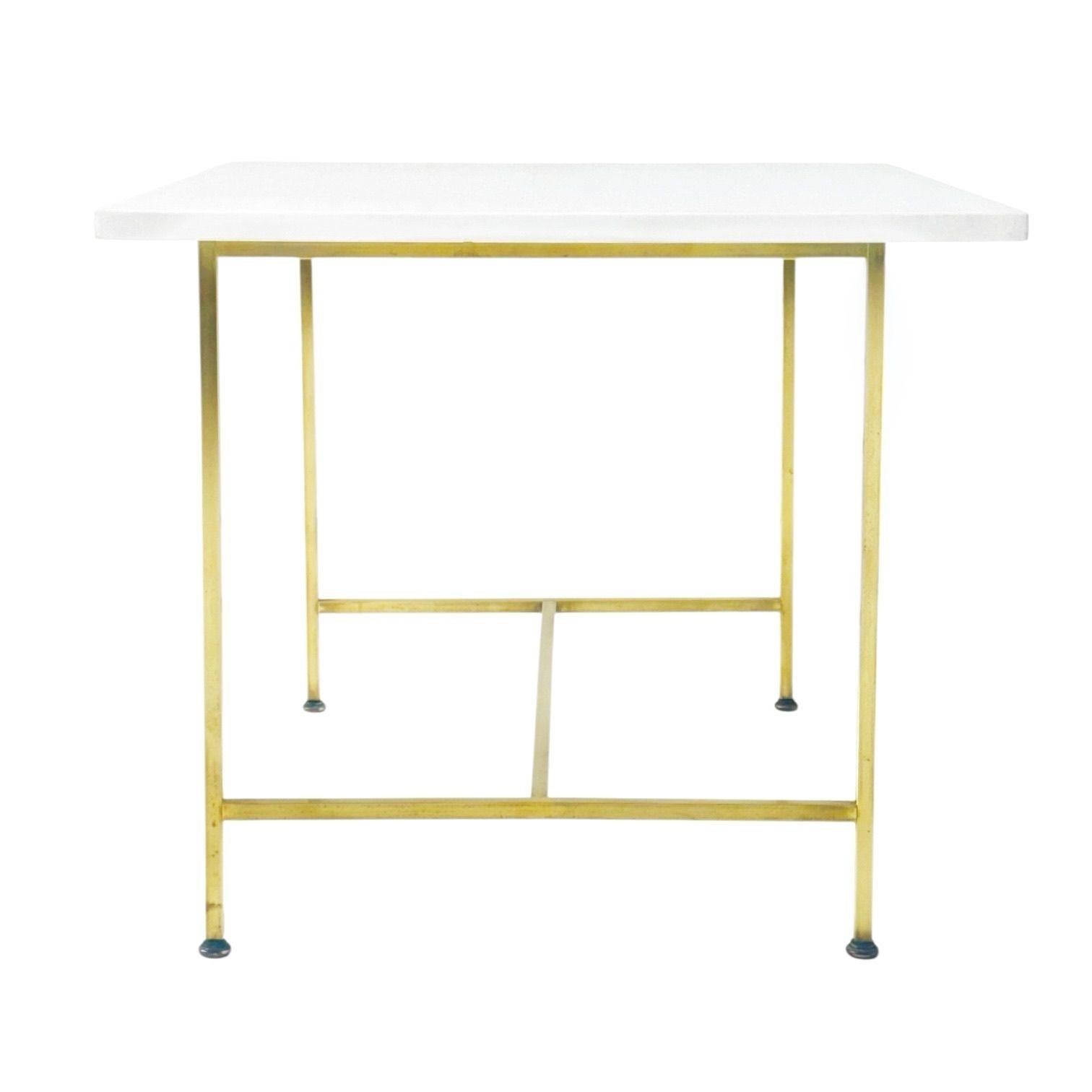 Mid-Century moderno Paul McCobb Vitrolite and Brass Side/End Table, 1960 in vendita