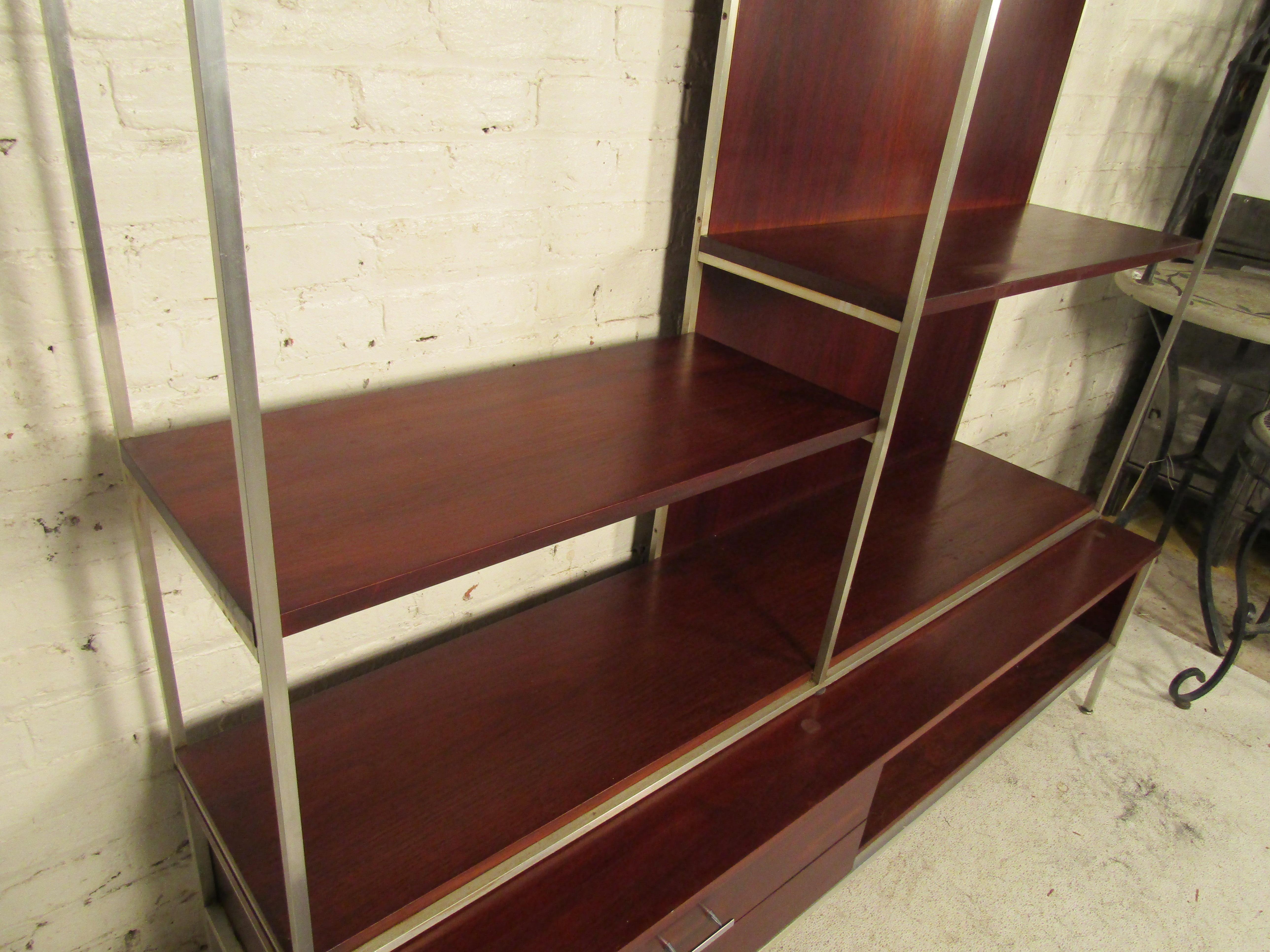 Mid-20th Century Paul McCobb Wall Unit
