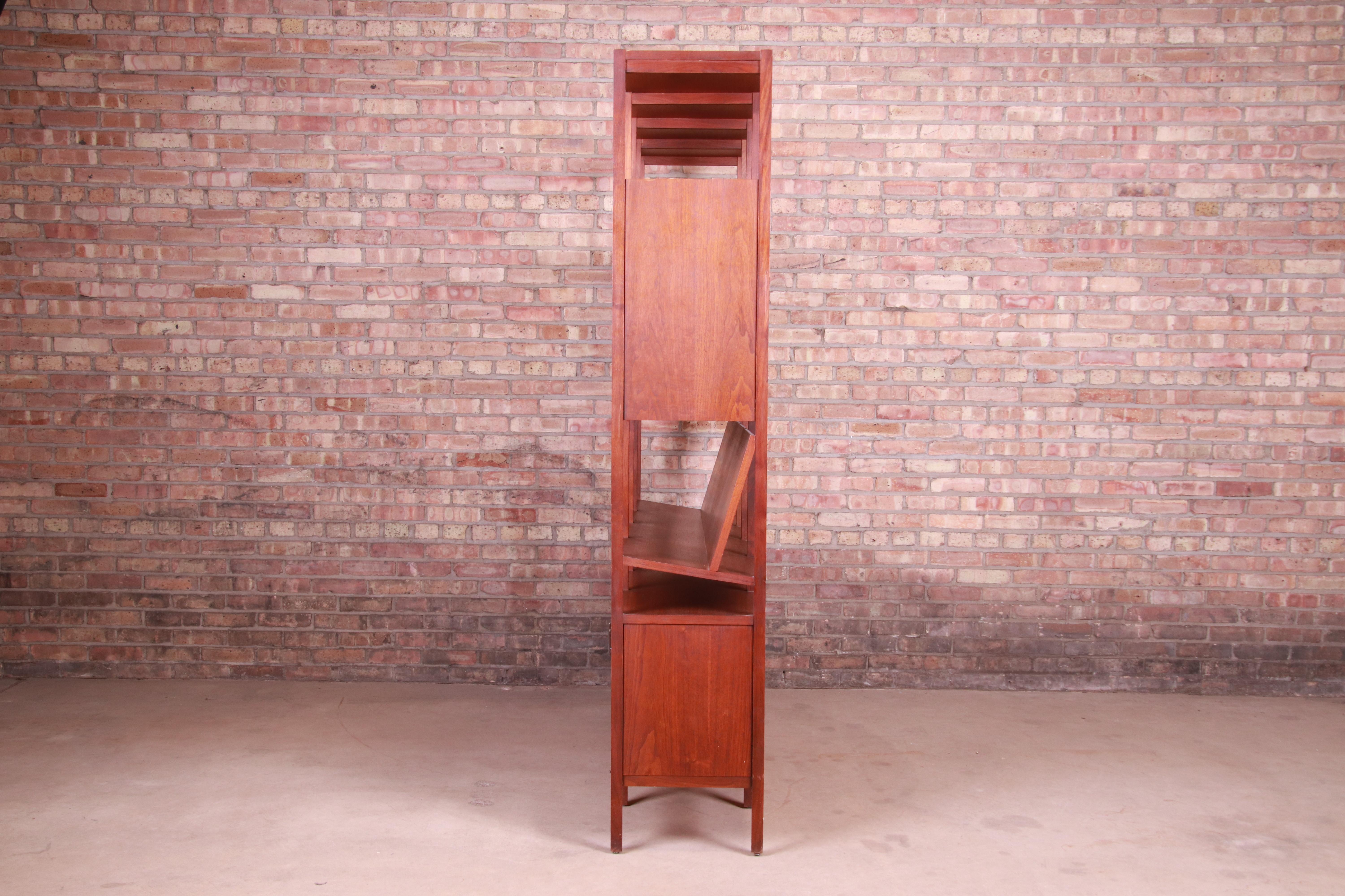 Paul McCobb Walnut Bookshelf Wall Unit or Room Divider, 1960s 6