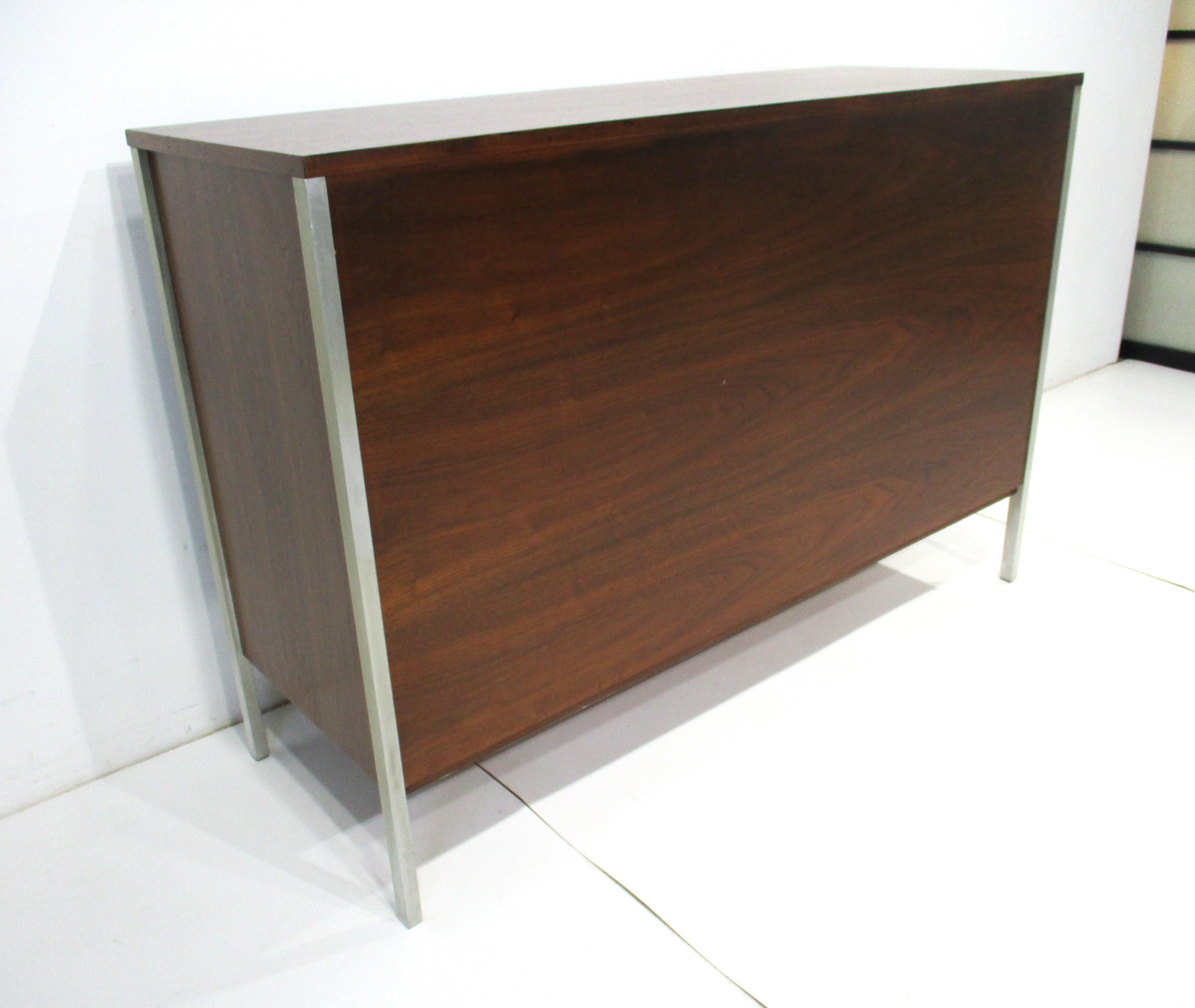 Paul McCobb Walnut Cabinet for H. Sacks & Sons Connoisseur Collection  For Sale 7