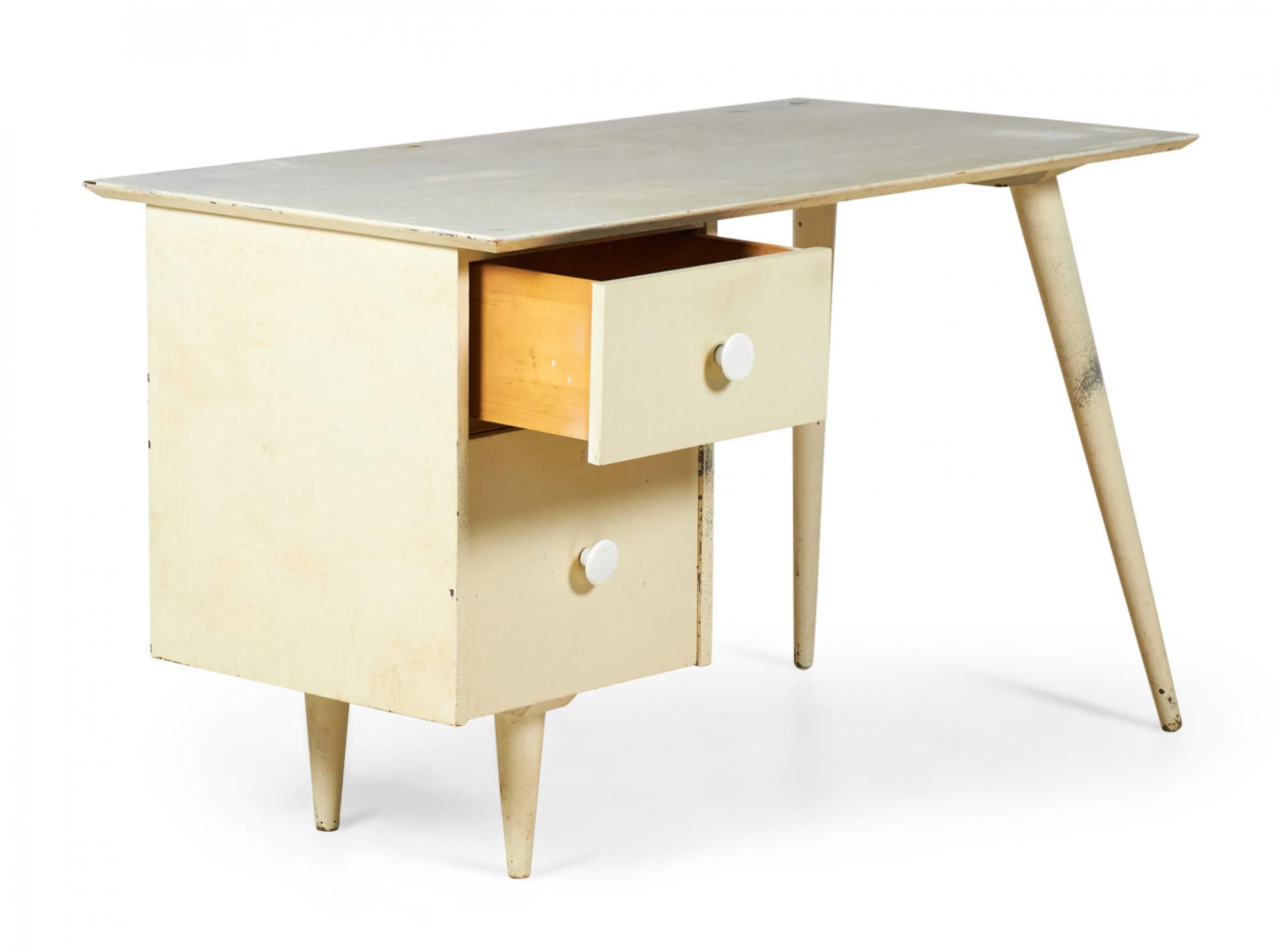 Paul McCobb White Finish Wooden Student Desk 'Model 1560' For Sale 2