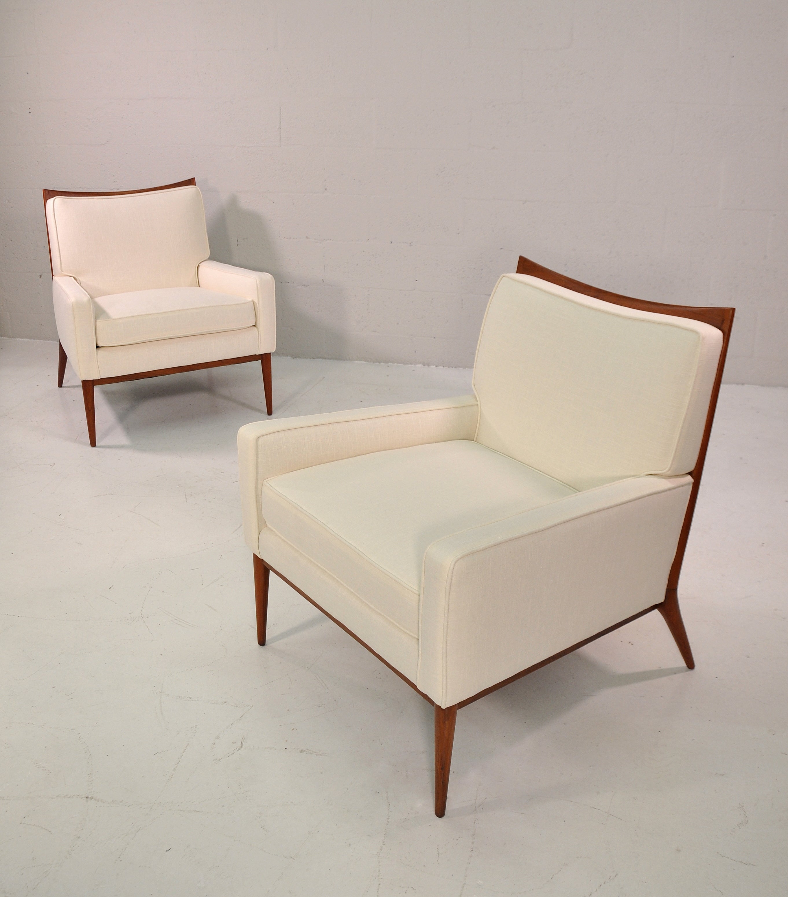 Paul McCobb White Linen Lounge Chairs for Directional, 1950s 12