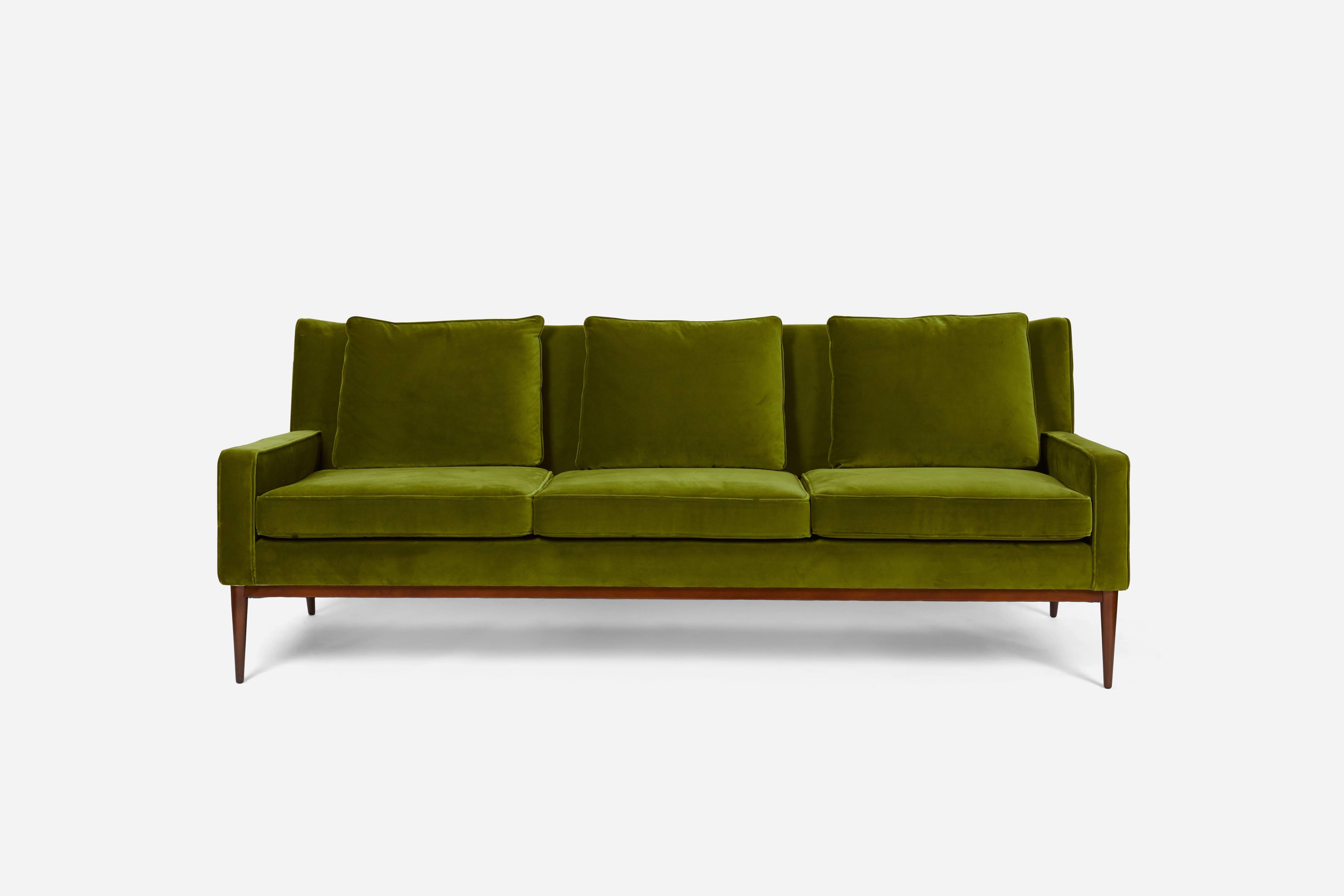 Paul McCobb Wingback Sofa, 1955 In Excellent Condition In Chicago, IL