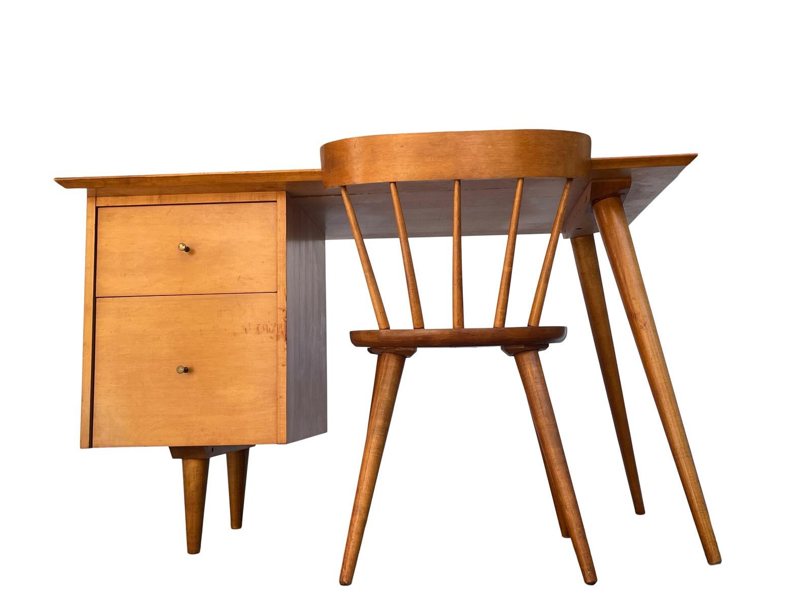 Paul Mccobb Writing Desk & Matching Original Chair In Good Condition In Bensalem, PA