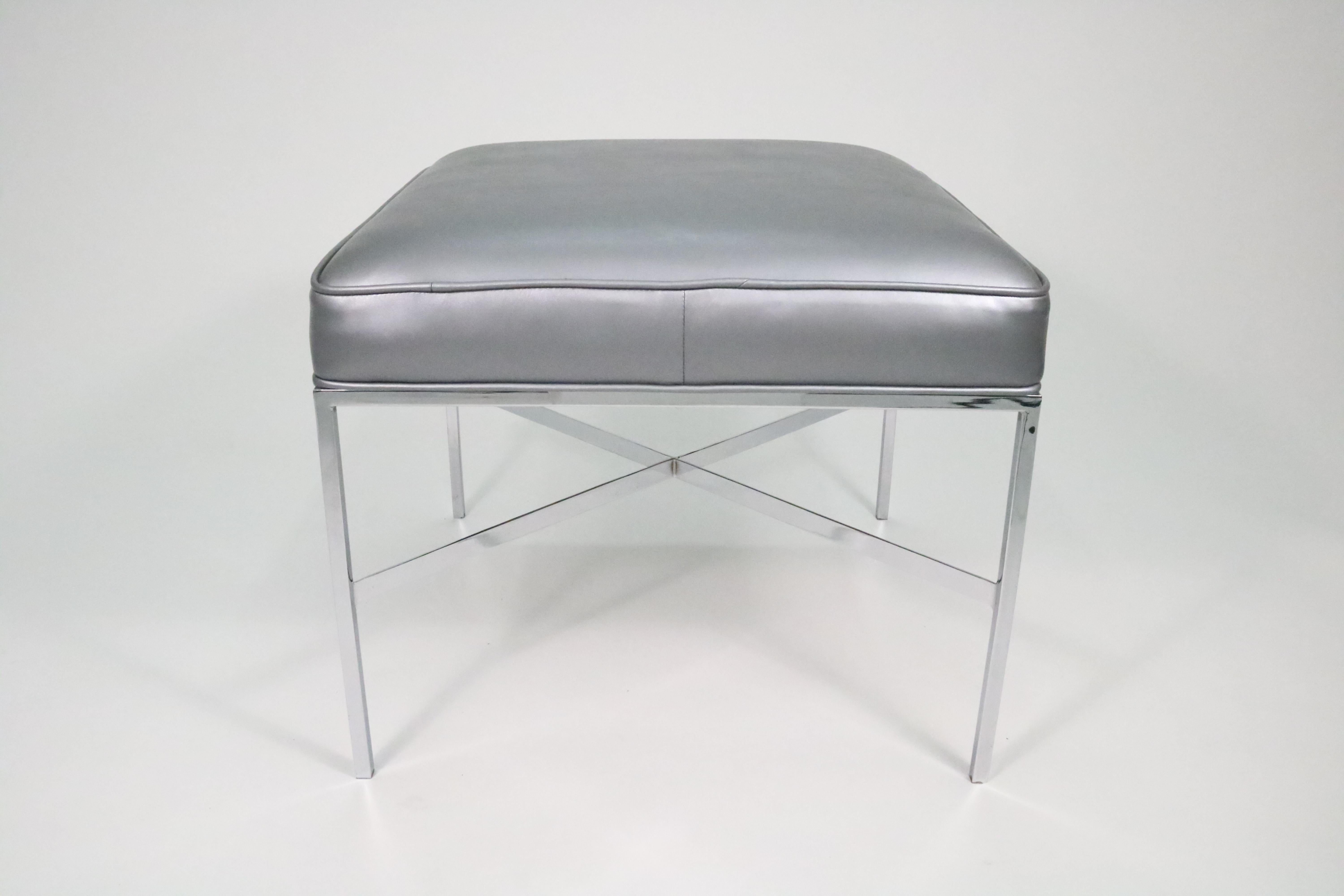 Mid-20th Century Paul McCobb X-Base Stool in Polished Chrome for Calvin