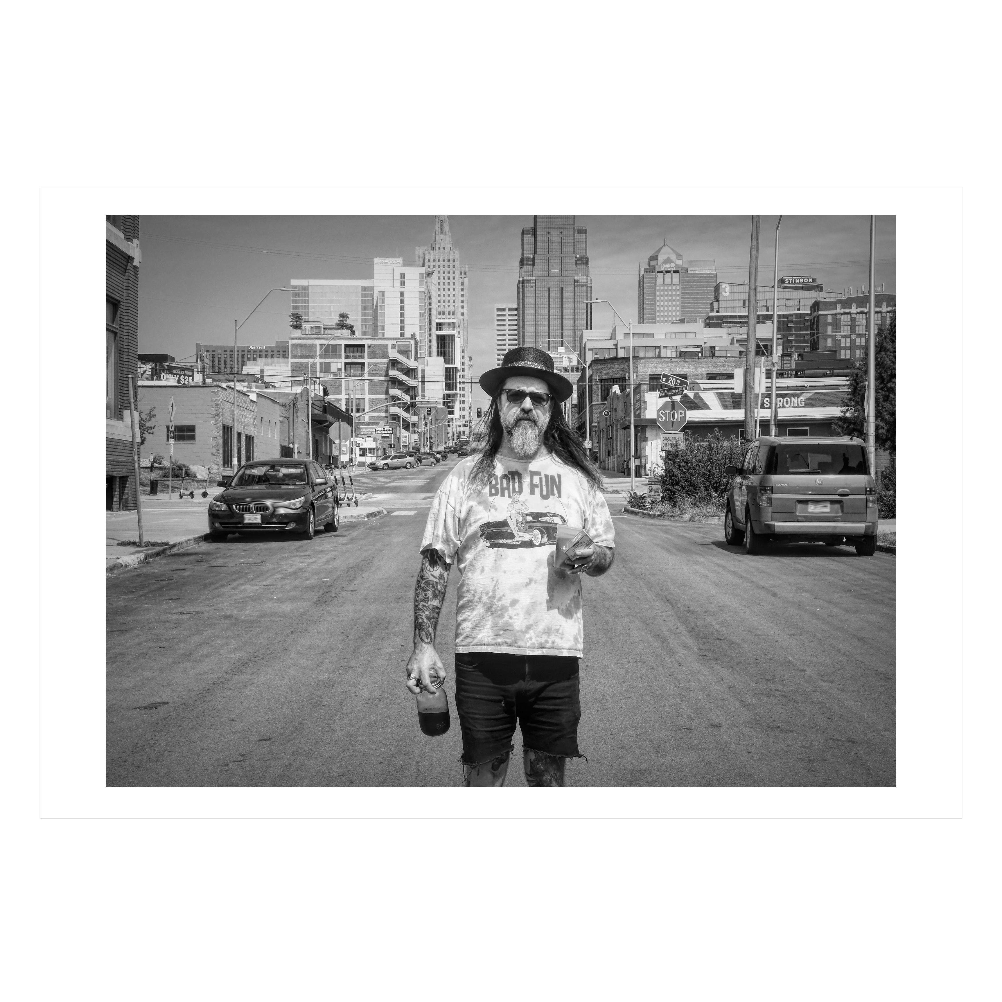 20e et Broadway - Photograph de Paul McMillian