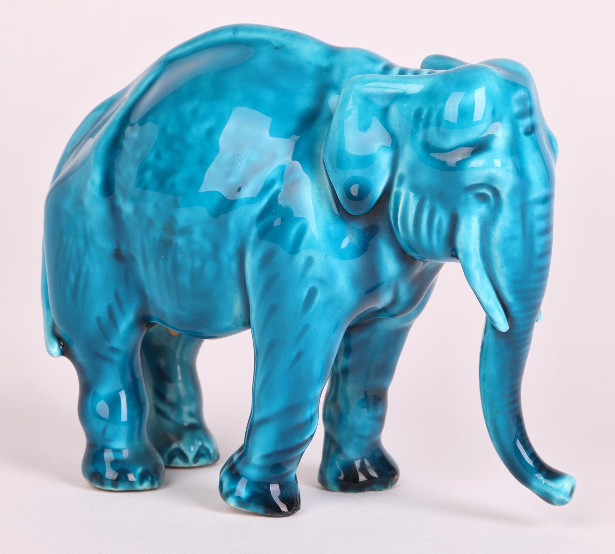 Türkis glasierte Elefantenfigur aus Keramik von Paul Milet Sevres    im Zustand „Gut“ im Angebot in Bishop's Stortford, Hertfordshire