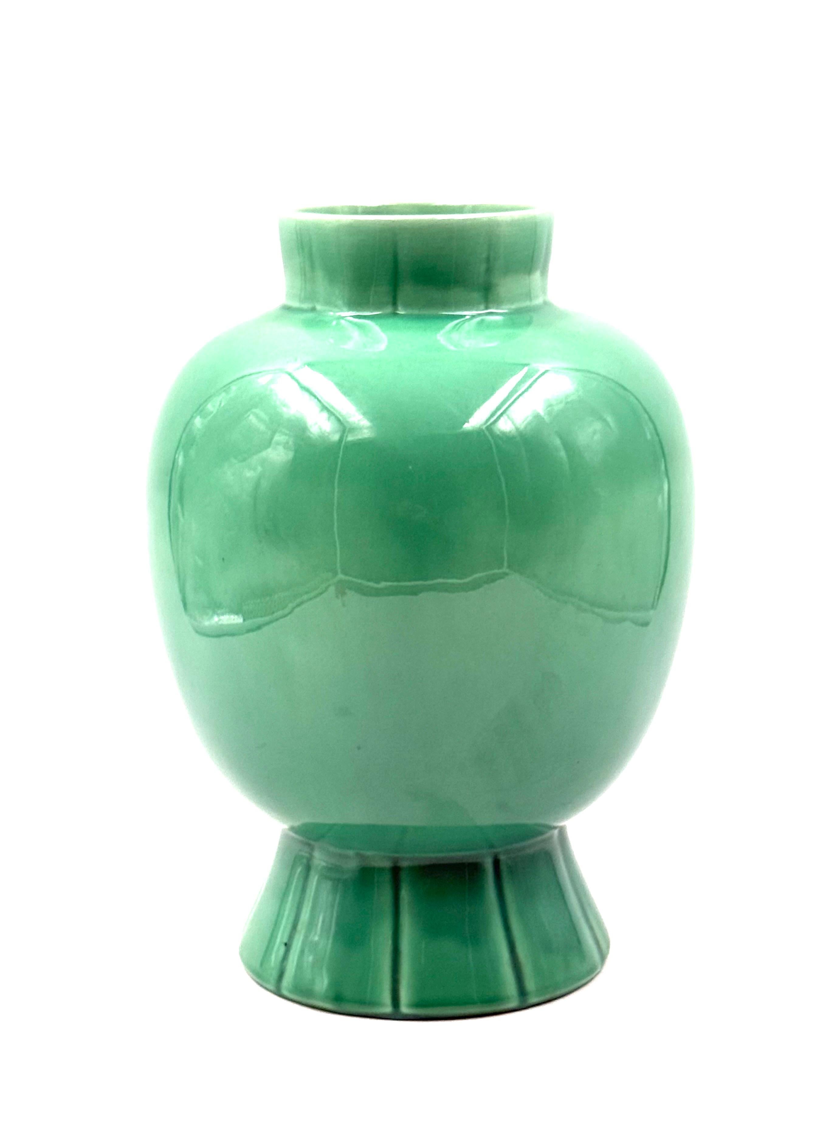 Paul Millet, jarrón Art Déco de cerámica verde, Sevres Francia Años 30 en venta 3
