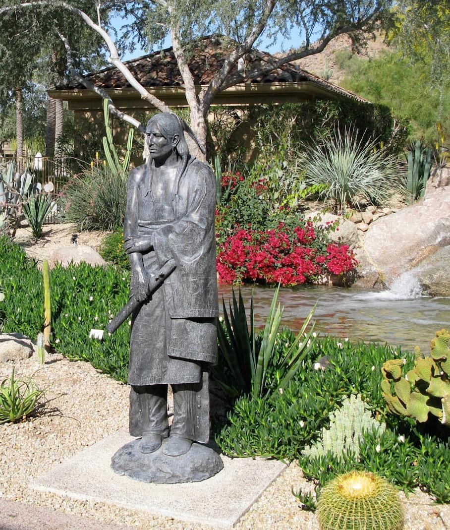Aspettando il suo amante, scultura in bronzo di Paul Moore, flauto dei nativi americani in vendita 5