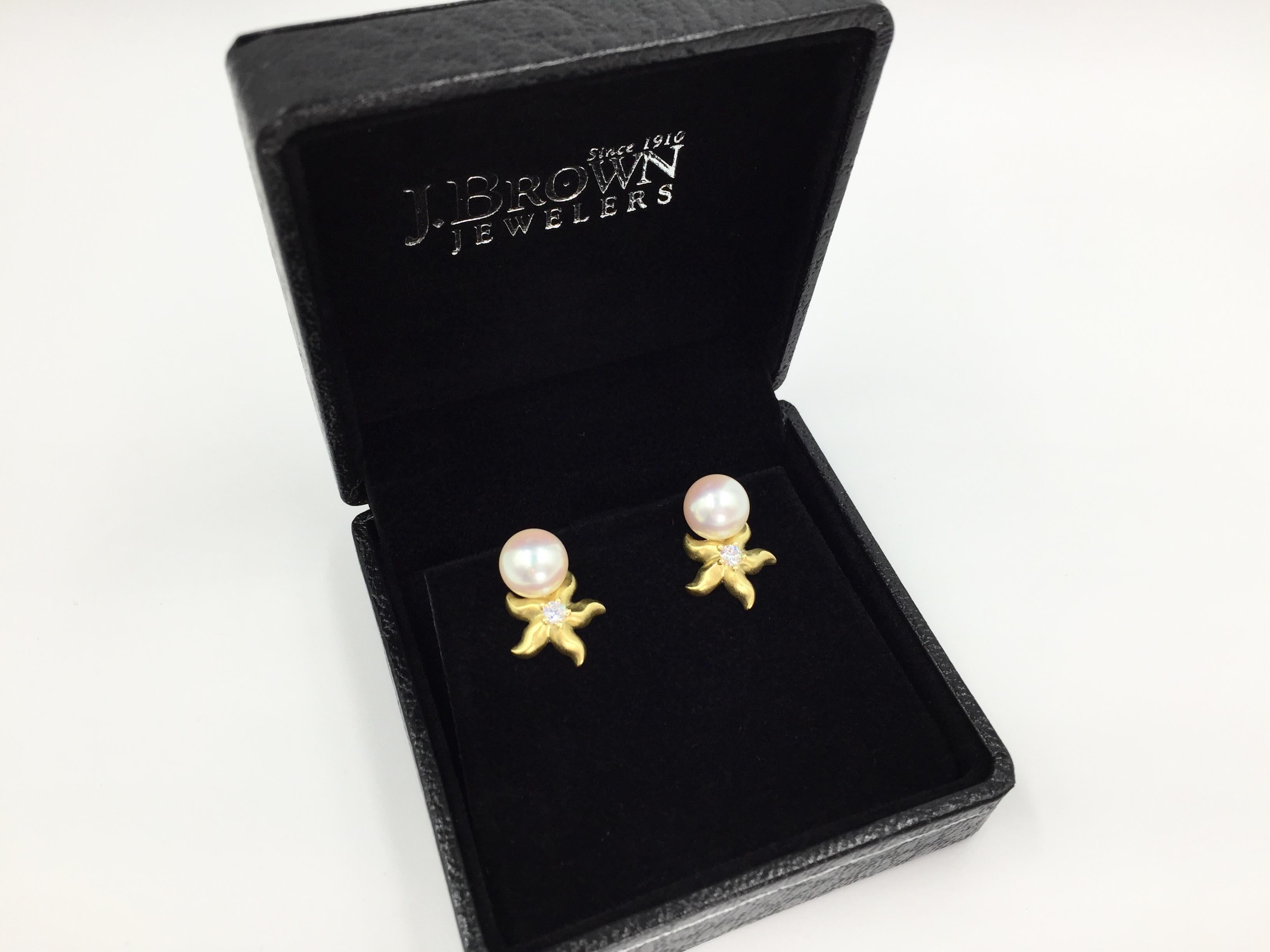 Paul Morelli 18 Karat Starfish Pearl Earrings with Diamonds 1