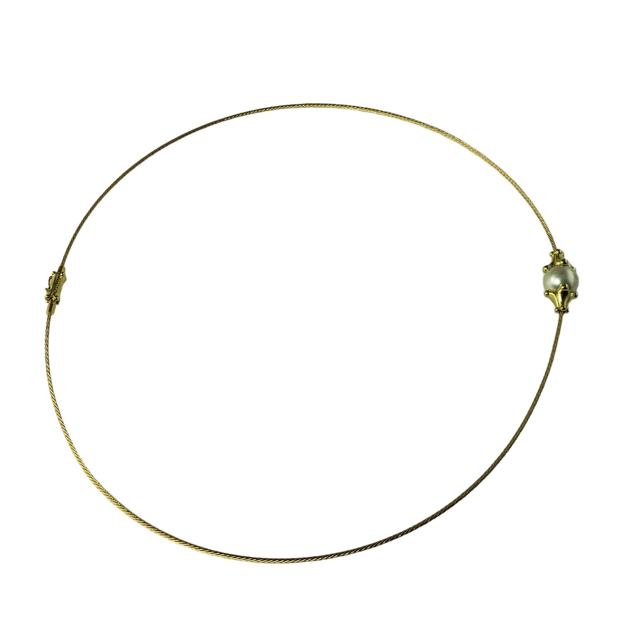 Paul Morelli 18 Karat Gelbgold und Perlenkette-

Diese elegante Halskette von Paul Morelli besteht aus einer runden weißen Perle (9 mm), die in wunderschönes 18-karätiges Gelbgold gefasst ist.

Größe: 16 Zoll

Gewicht: 7,0 gr./ 4,5 dwt.

Punze: