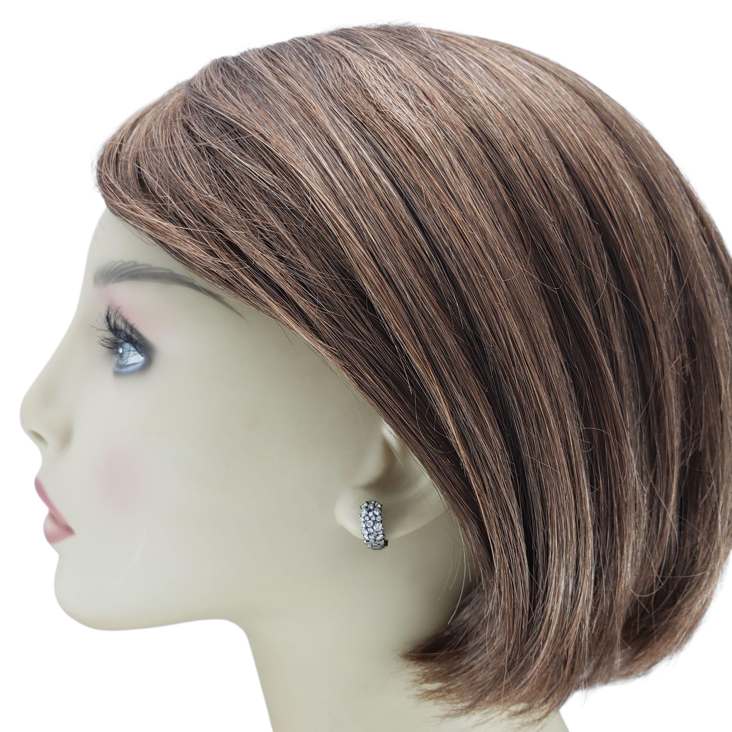 Paul Morelli Boucles d'oreilles Huggie en or noir 18 carats avec confettis et diamants #23024 en vente 4
