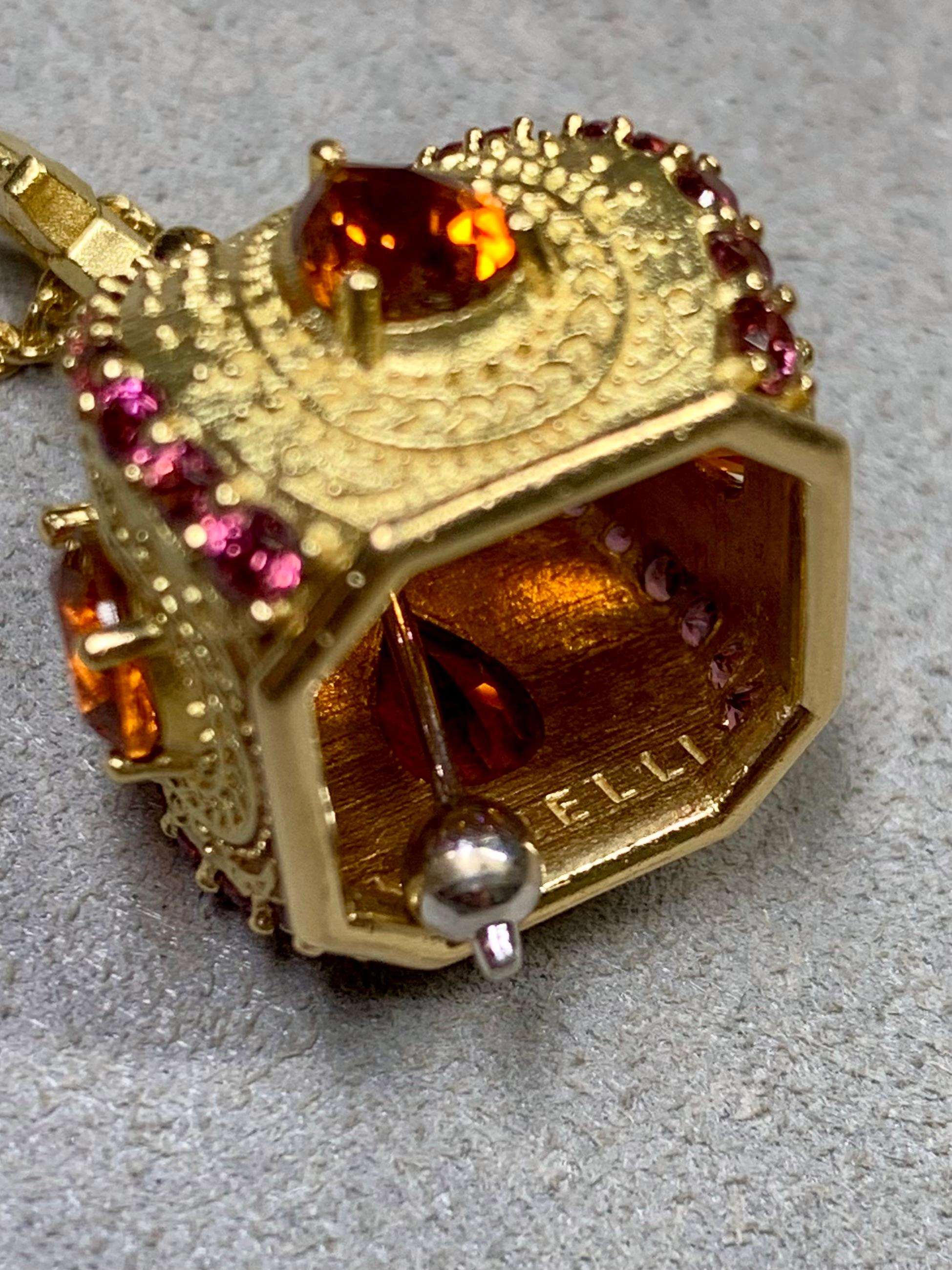 Un nom et une collection très recherchés du célèbre designer Paul Morelli. La cloche et le collier de cloches sont de loin les articles les plus populaires de la ligne de cloches de méditation. La qualité globale et l'attention portée aux détails,